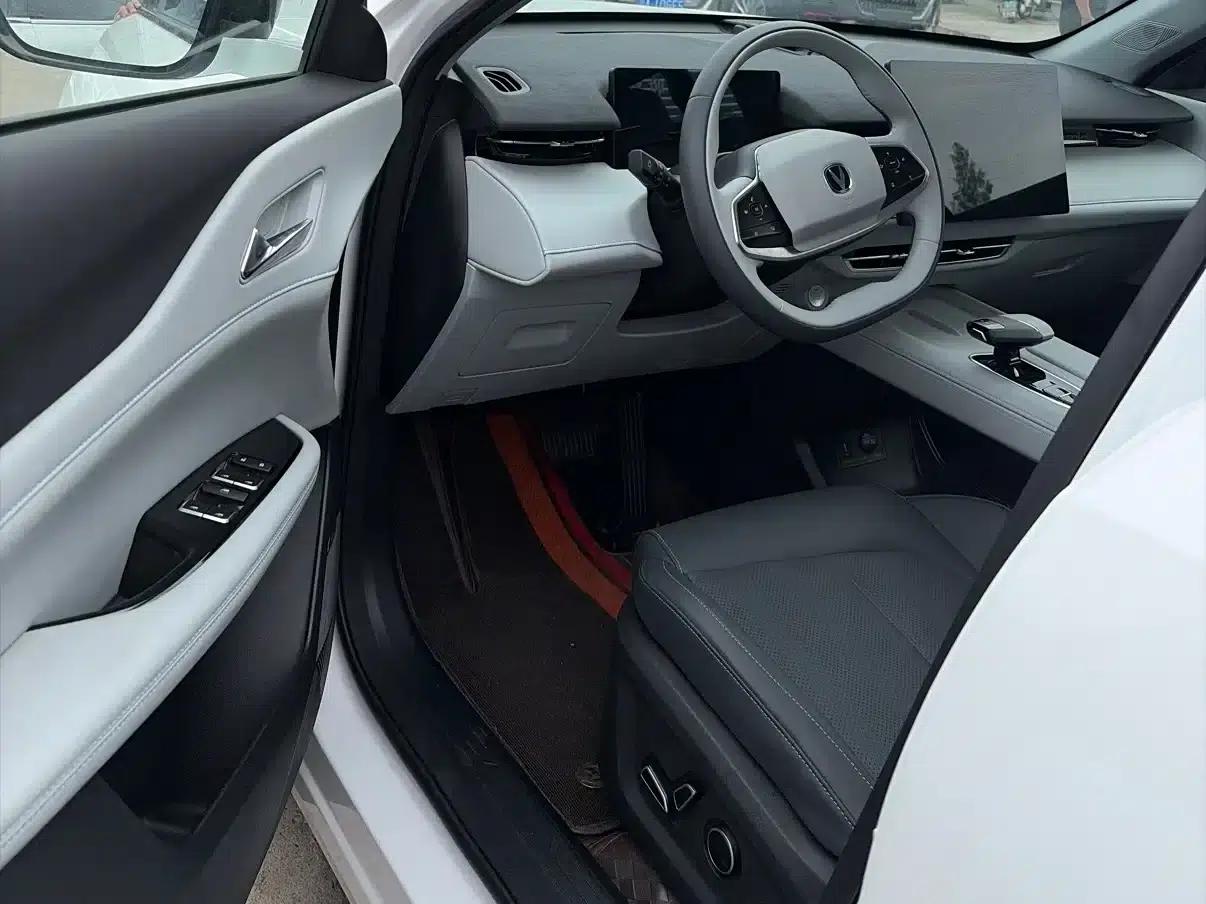 Changan UNI-Z 2025 1.5T Premium Edition — миниатюра 12