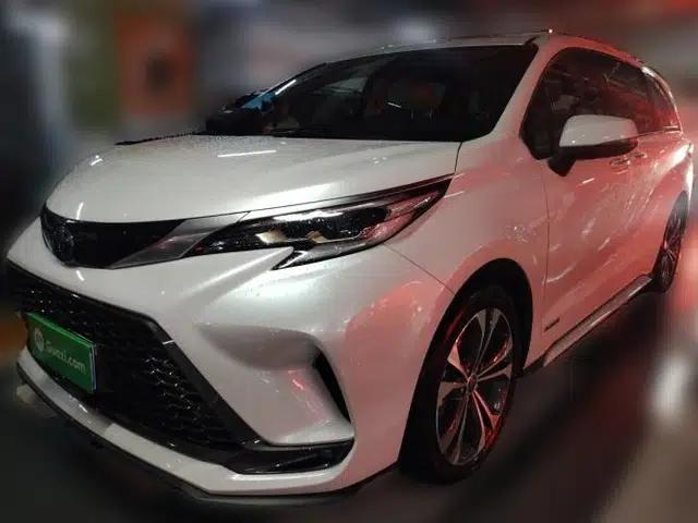 Toyota Granvia 2023 2.5L Hybrid Prestige PLUS Edition