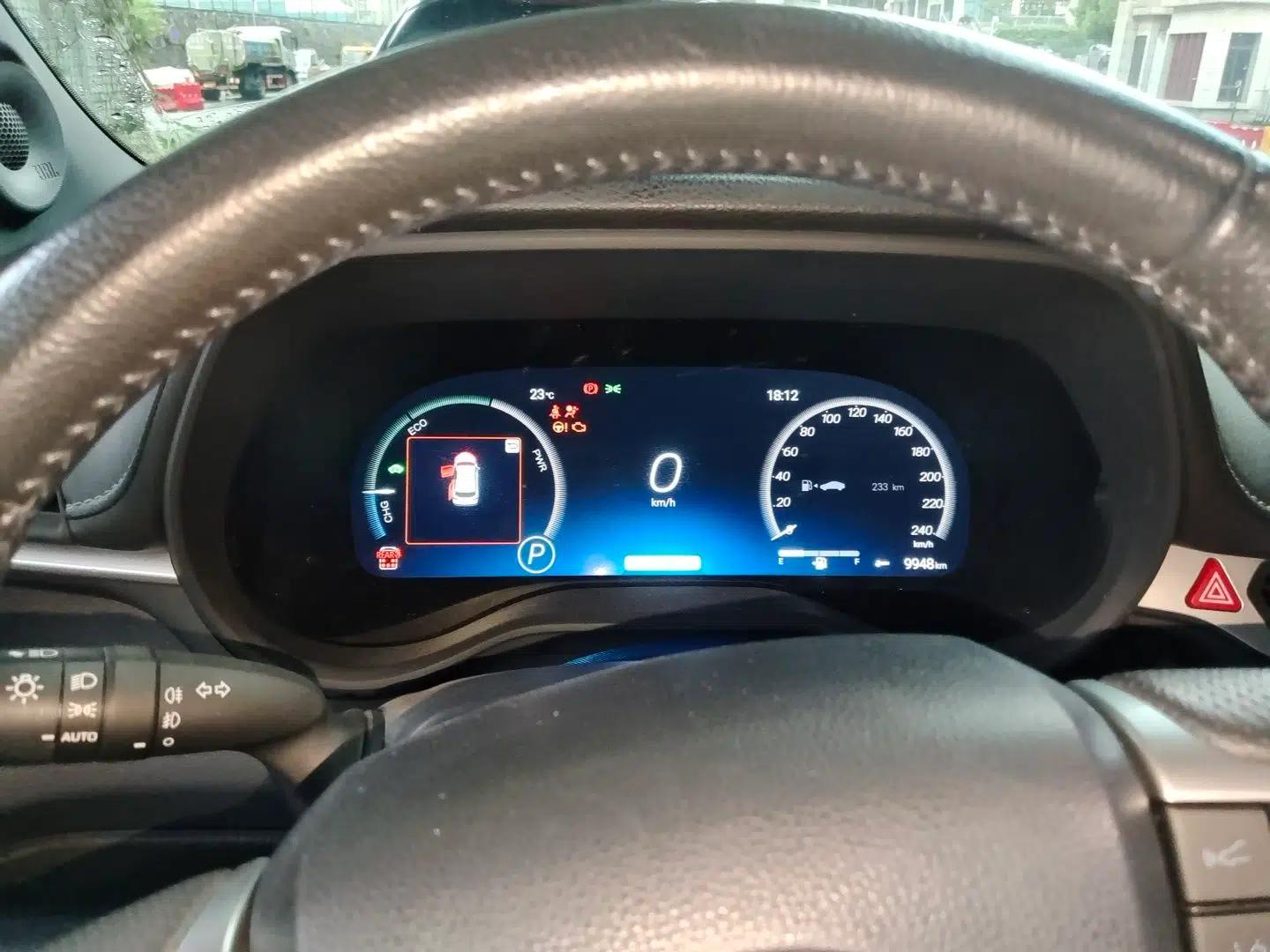 Toyota Granvia 2022 2.5L Hybrid Flagship Edition — миниатюра 12