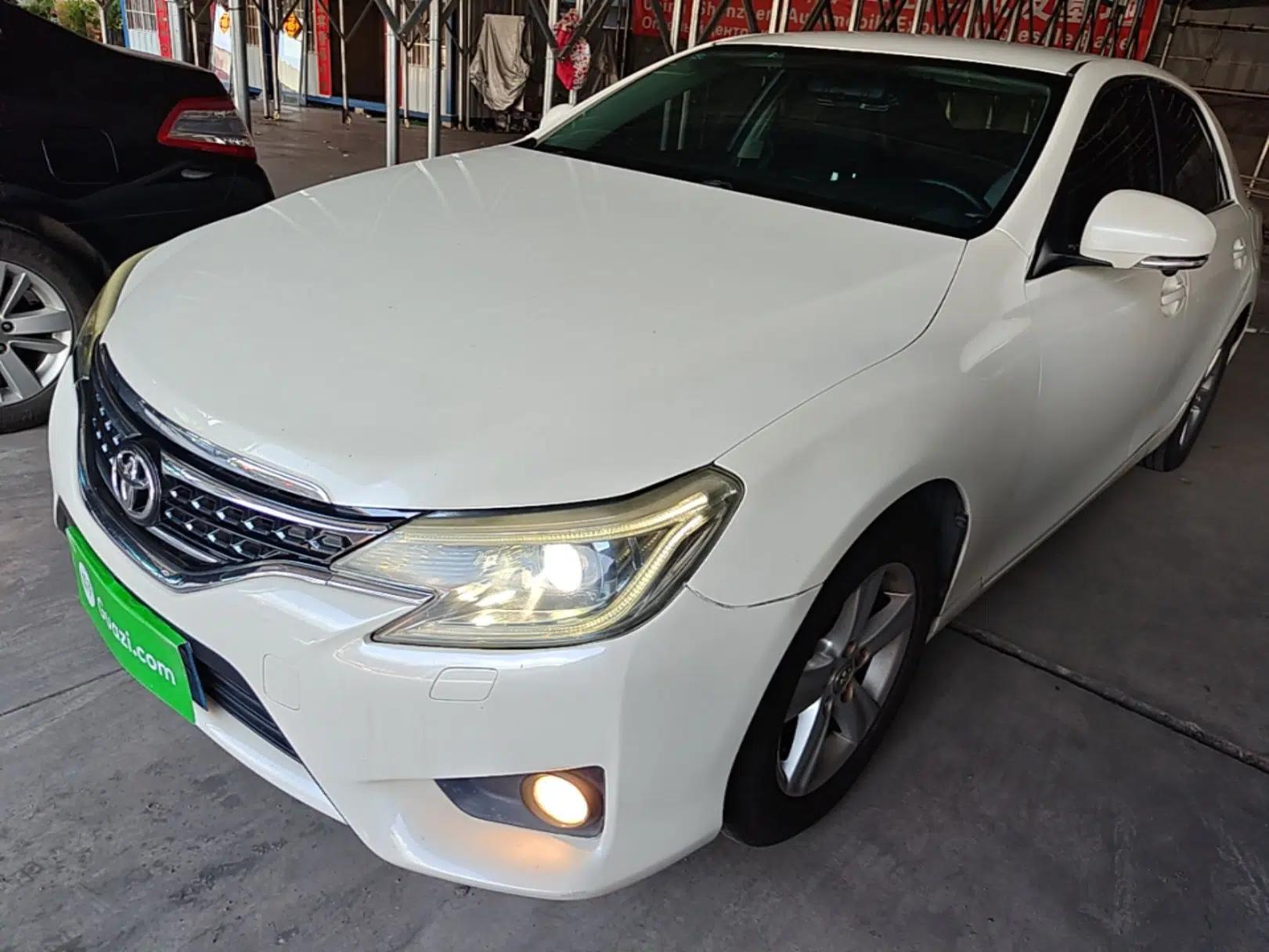 Toyota Reiz 2013 2.5S Elite Edition — миниатюра 1