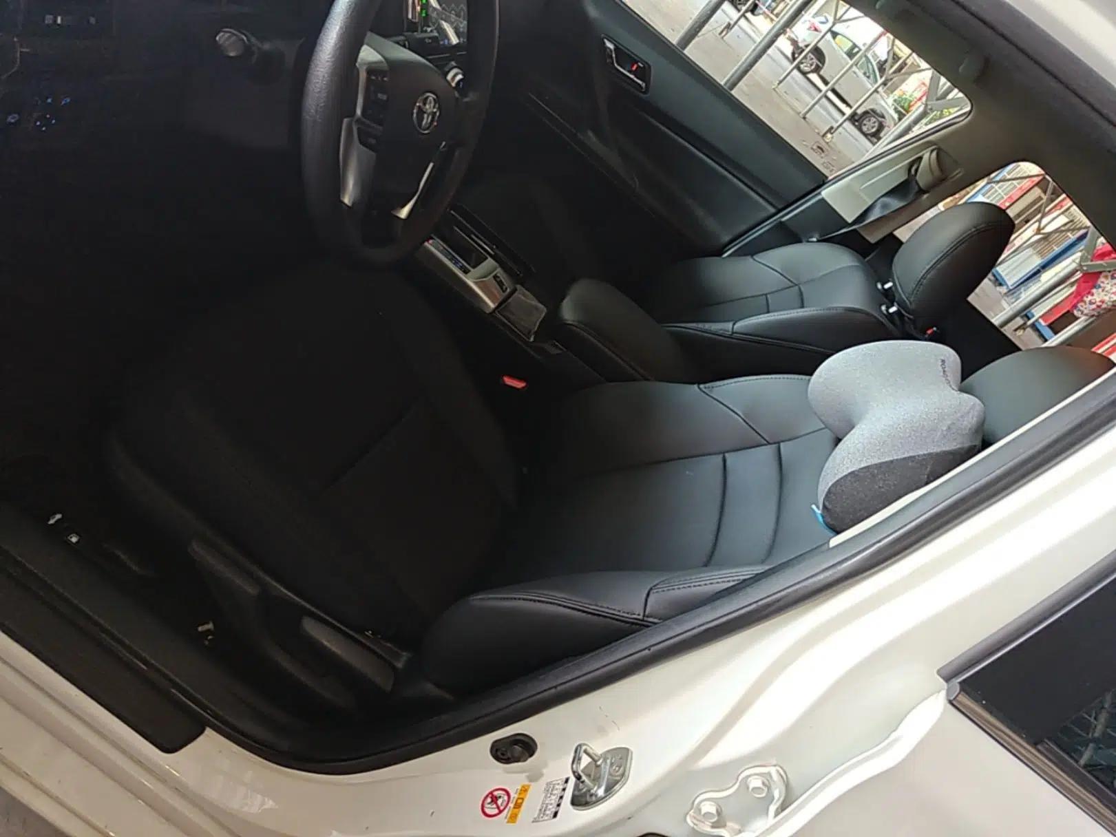 Toyota Reiz 2013 2.5S Elite Edition — миниатюра 17