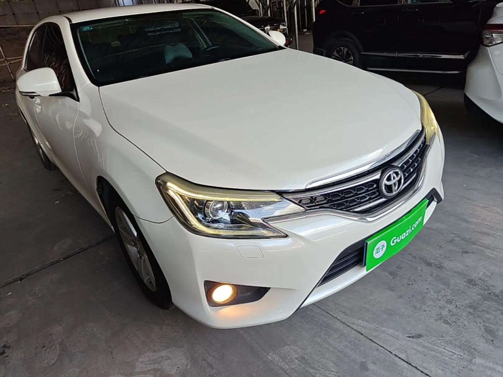 Toyota Reiz 2013 2.5S Elite Edition — миниатюра 6