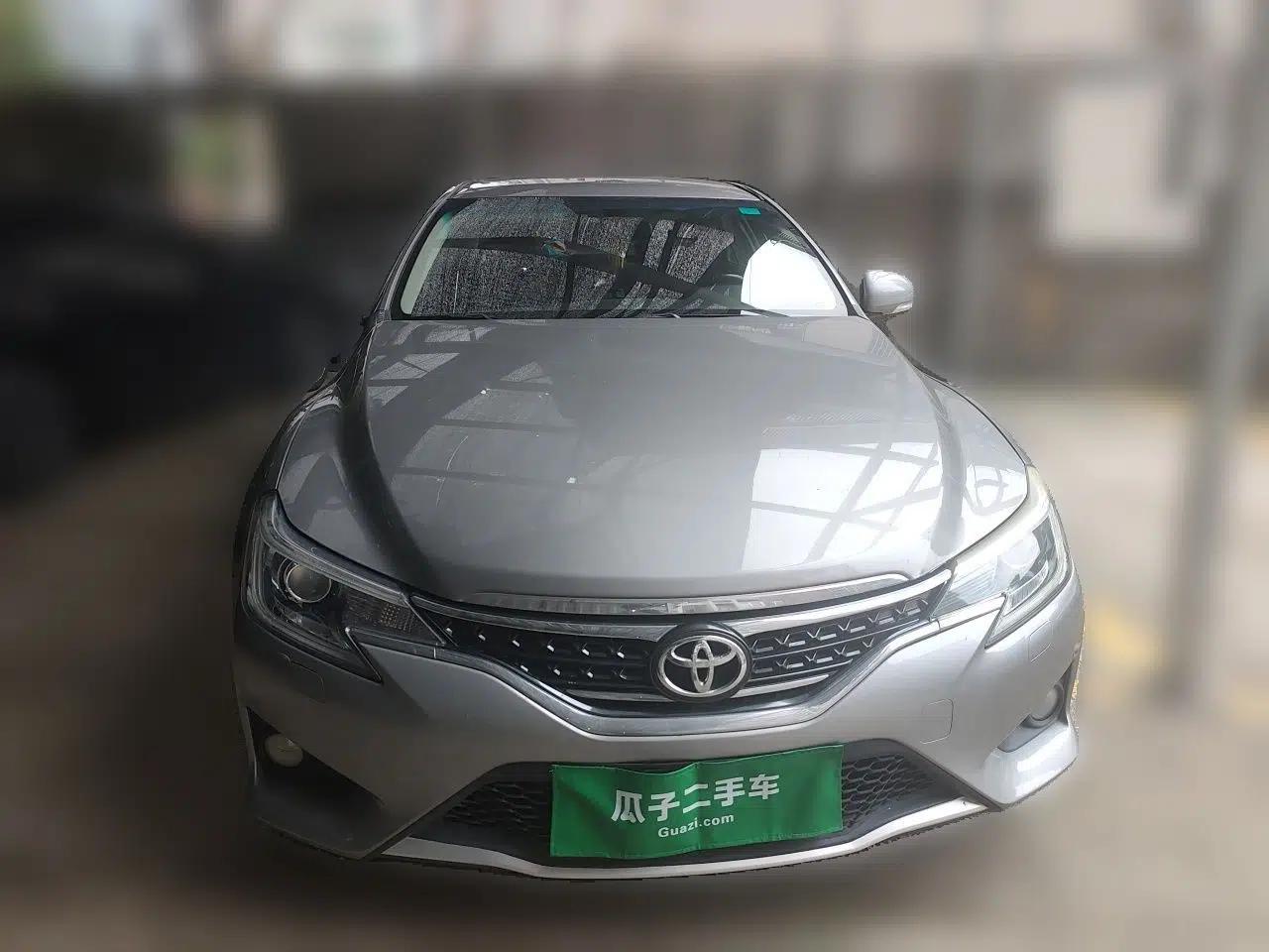 Toyota Reiz 2013 2.5S Elite Edition — миниатюра 2