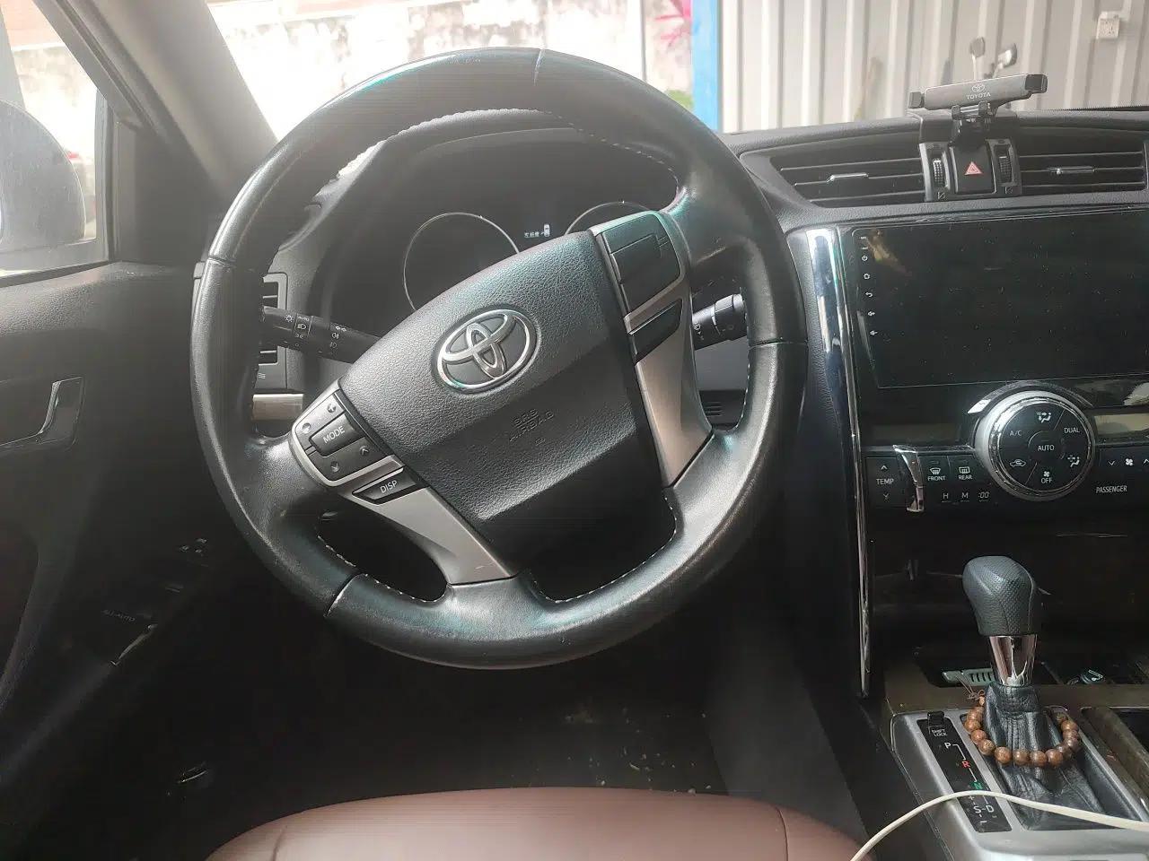 Toyota Reiz 2013 2.5S Elite Edition — миниатюра 11