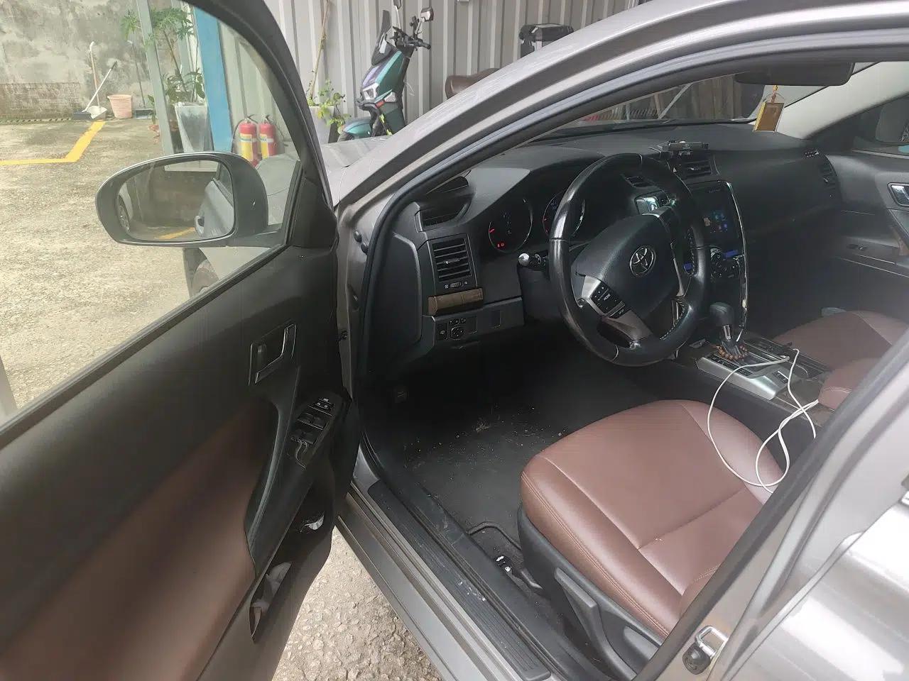 Toyota Reiz 2013 2.5S Elite Edition — миниатюра 17