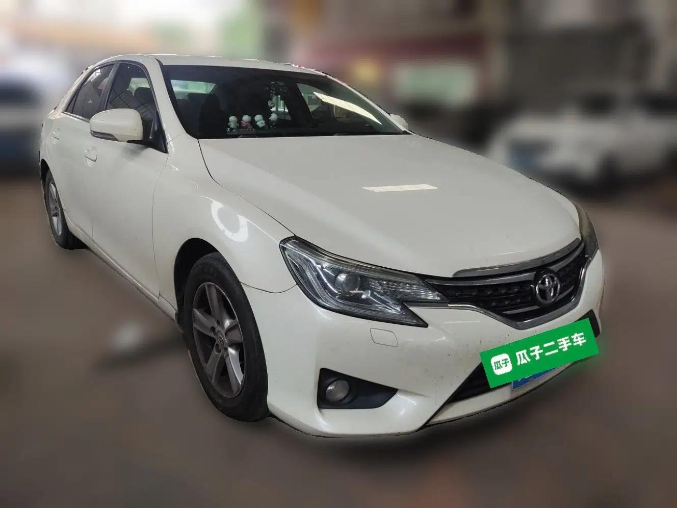 Toyota Reiz 2013 2.5S Elite Edition — миниатюра 3