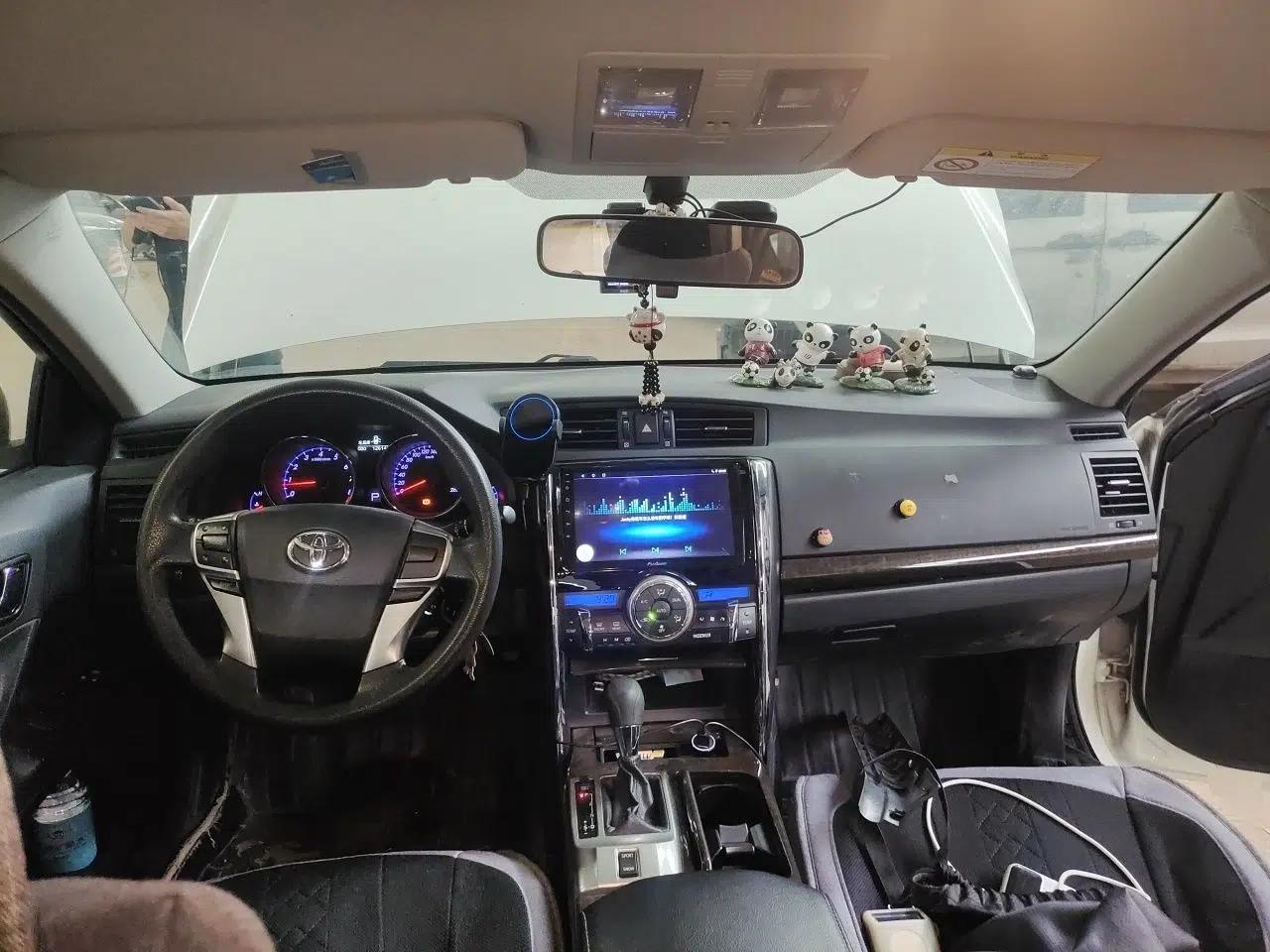 Toyota Reiz 2013 2.5S Elite Edition — миниатюра 10