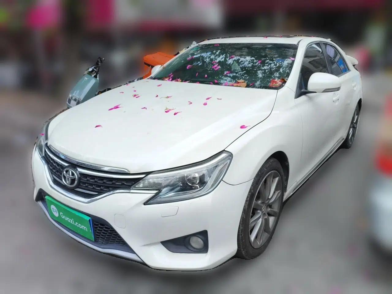 Toyota Reiz 2013 2.5V Shangrui Edition — миниатюра 1