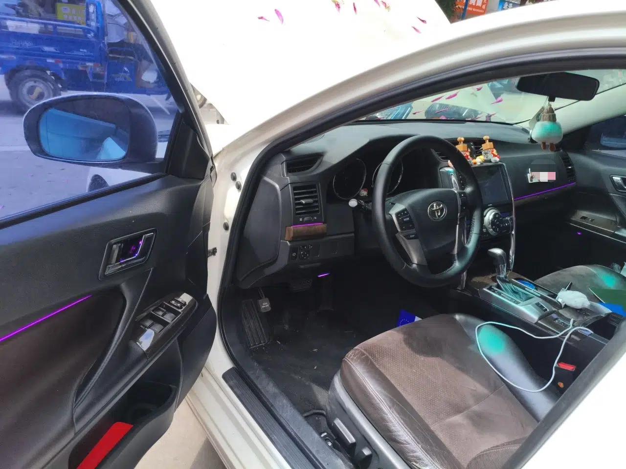 Toyota Reiz 2013 2.5V Shangrui Edition — миниатюра 17