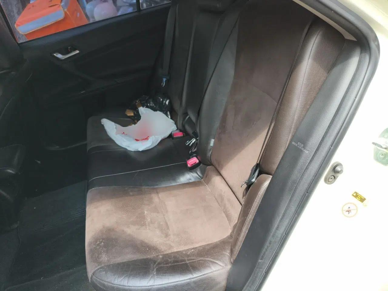 Toyota Reiz 2013 2.5V Shangrui Edition — миниатюра 18