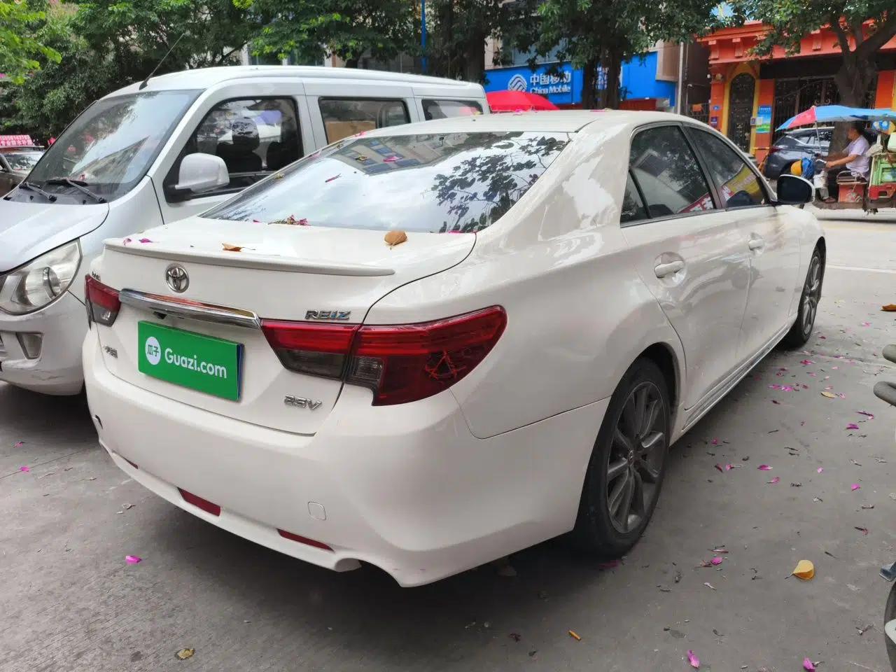 Toyota Reiz 2013 2.5V Shangrui Edition — миниатюра 6