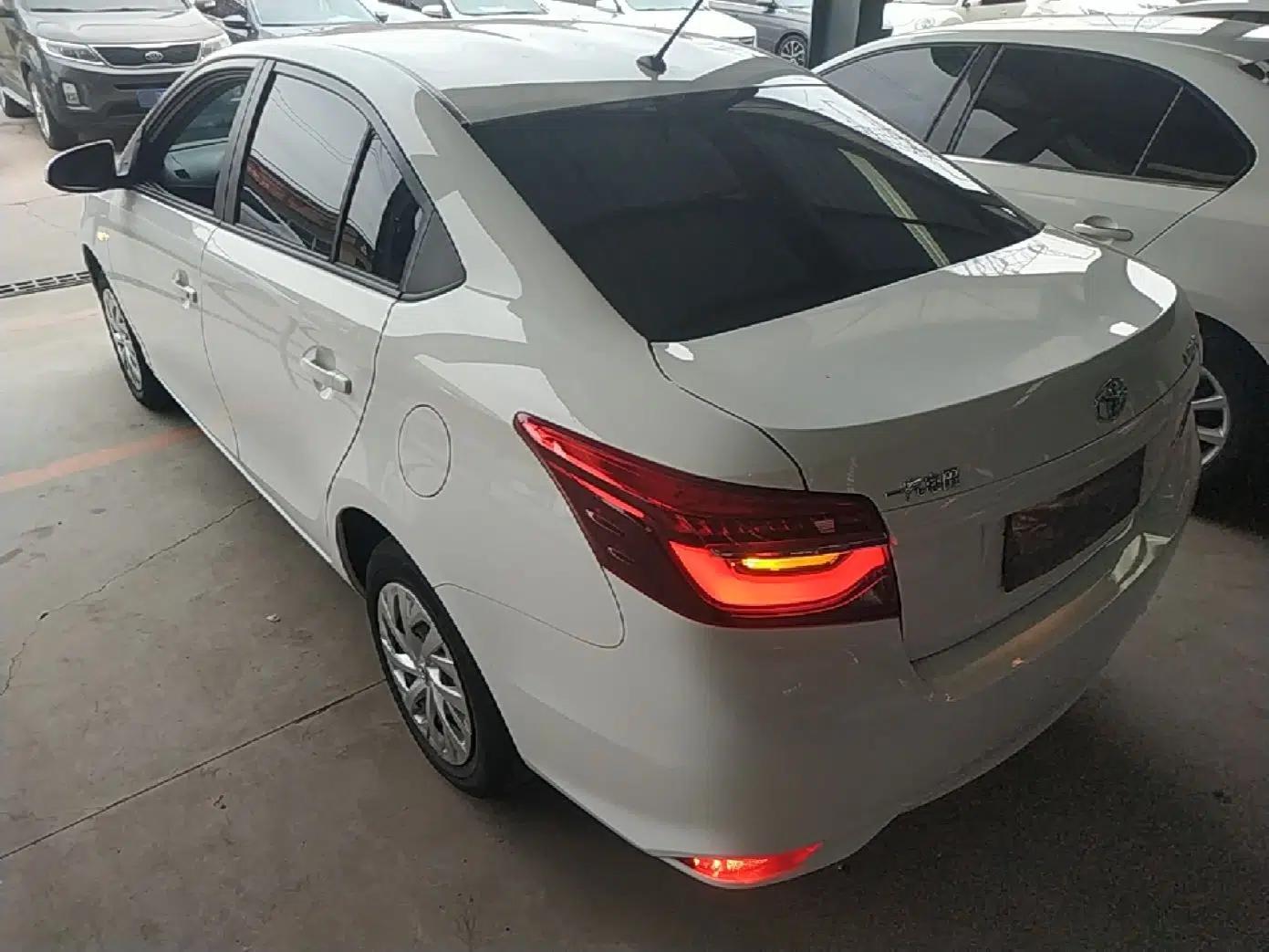 Toyota Vios 2021 1.5L CVT Innovation Edition — миниатюра 4