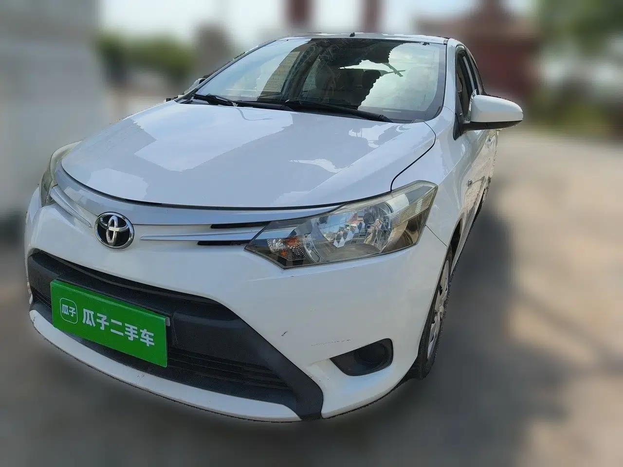 Toyota Vios 2014 1.3L Automatic Standard Edition — миниатюра 1