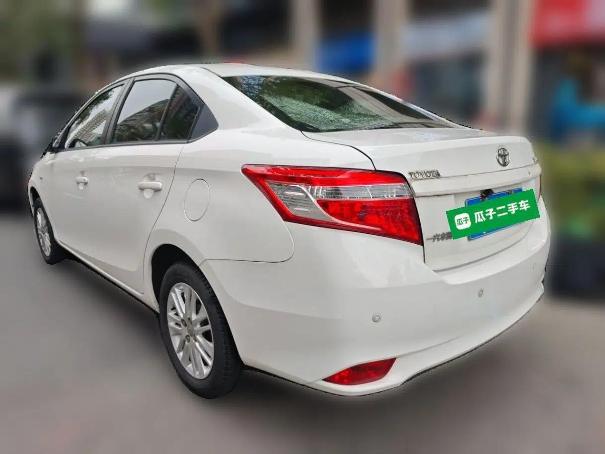 Toyota Vios 2014 1.5L Automatic ZhiZhen Edition — миниатюра 4