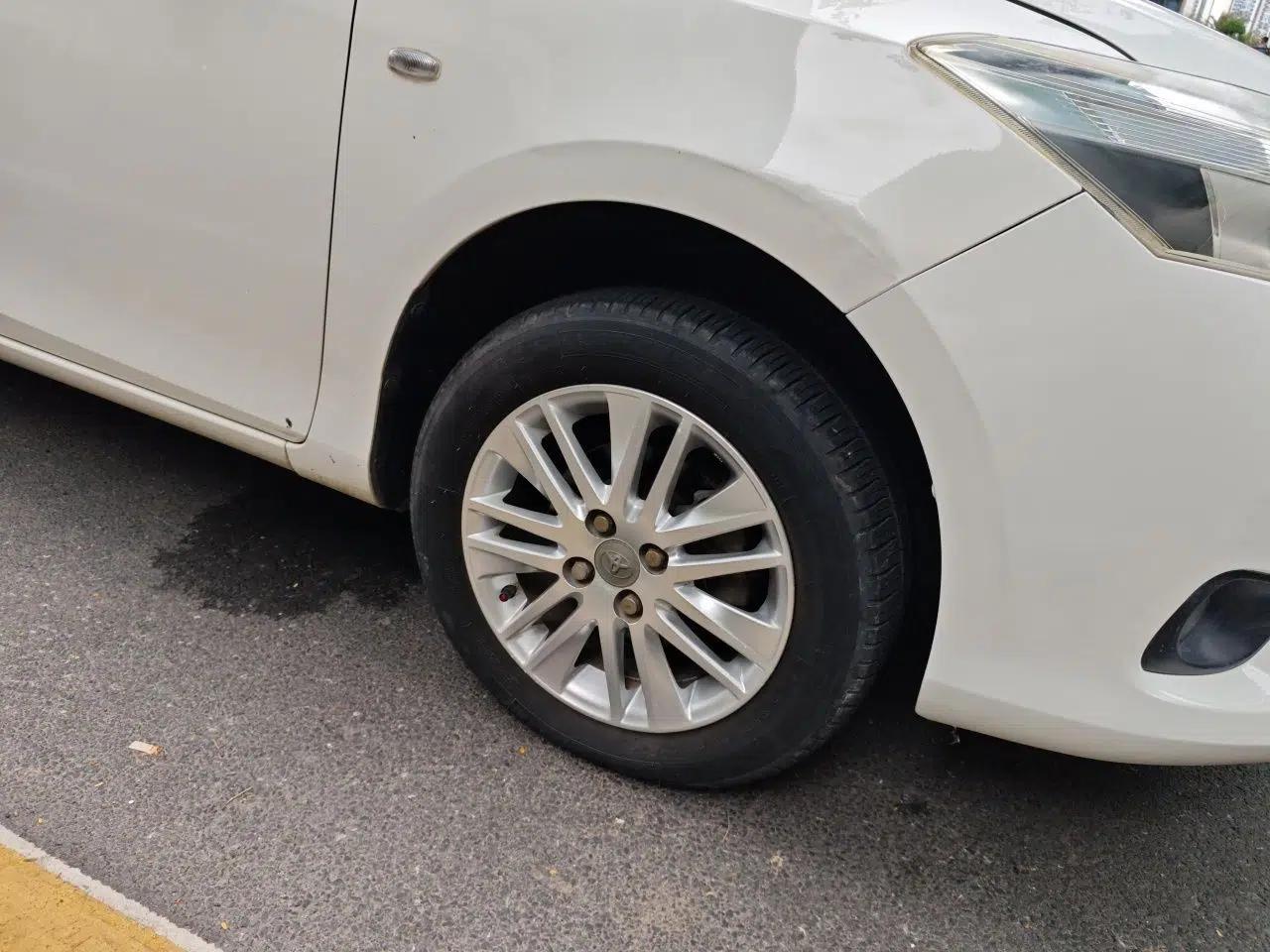 Toyota Vios 2014 1.5L Automatic ZhiZhen Edition — миниатюра 8