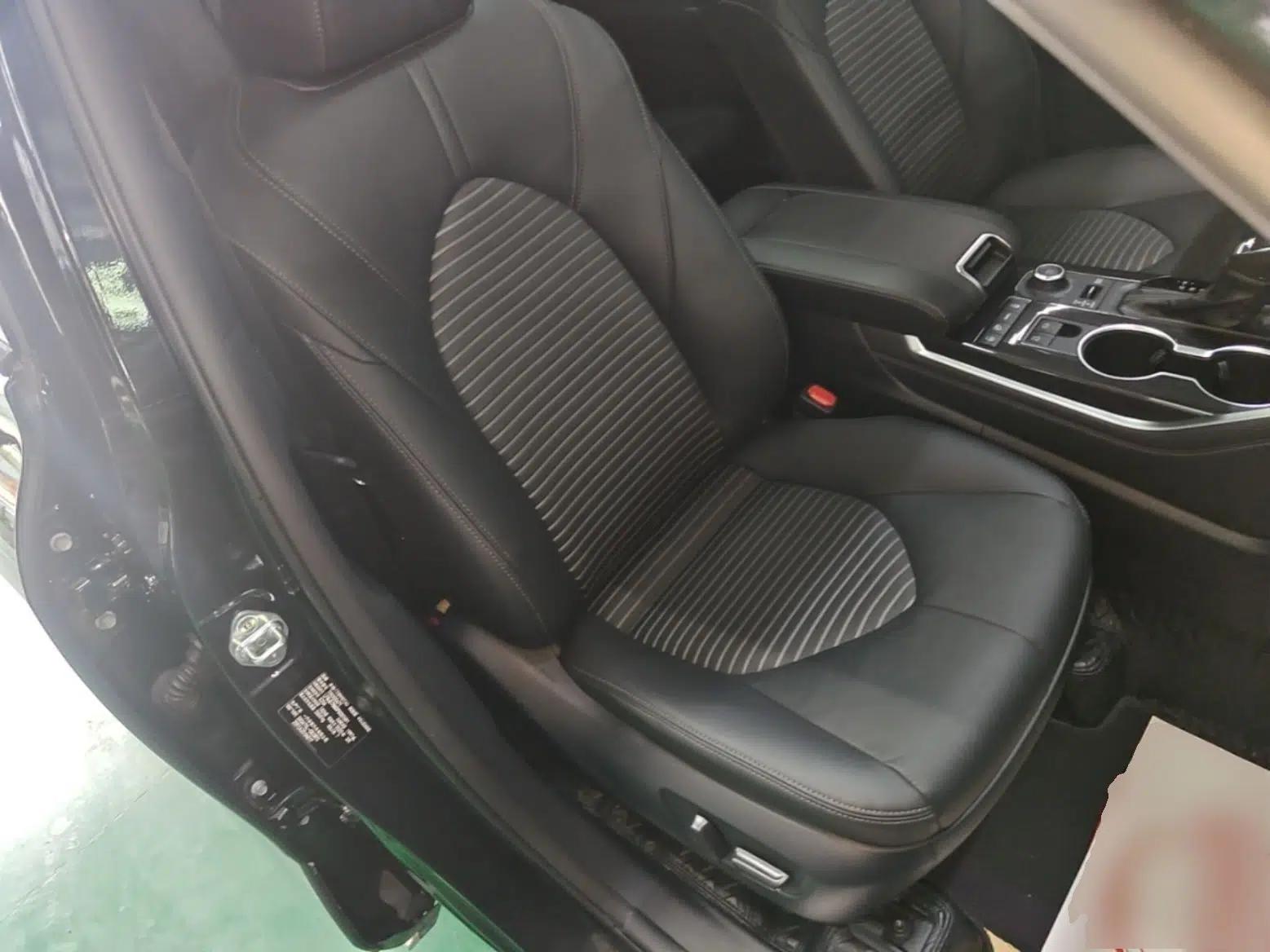 Toyota Crown Kluger 2022 2.0T Four-Wheel Drive Prestige Edition — миниатюра 23