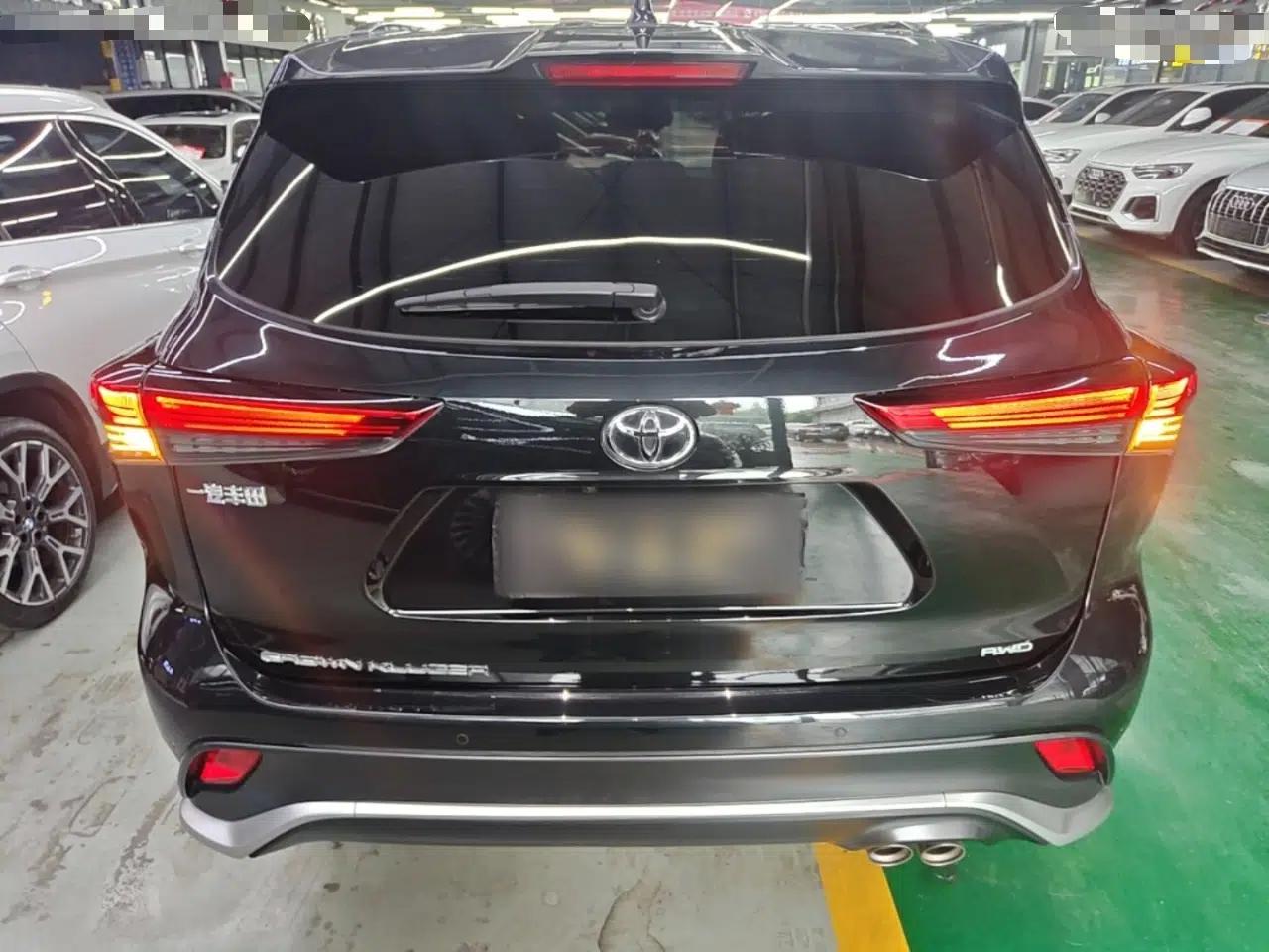 Toyota Crown Kluger 2022 2.0T Four-Wheel Drive Prestige Edition — миниатюра 5