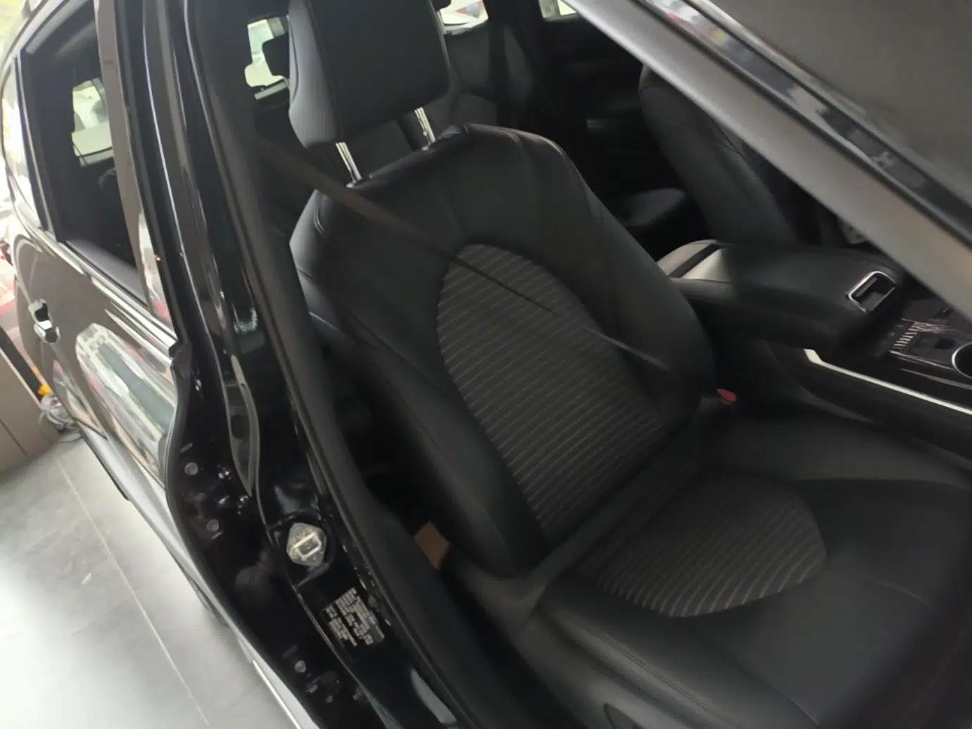 Toyota Crown Kluger 2021 2.5L HEV Four-Wheel Drive Premium Edition — миниатюра 23