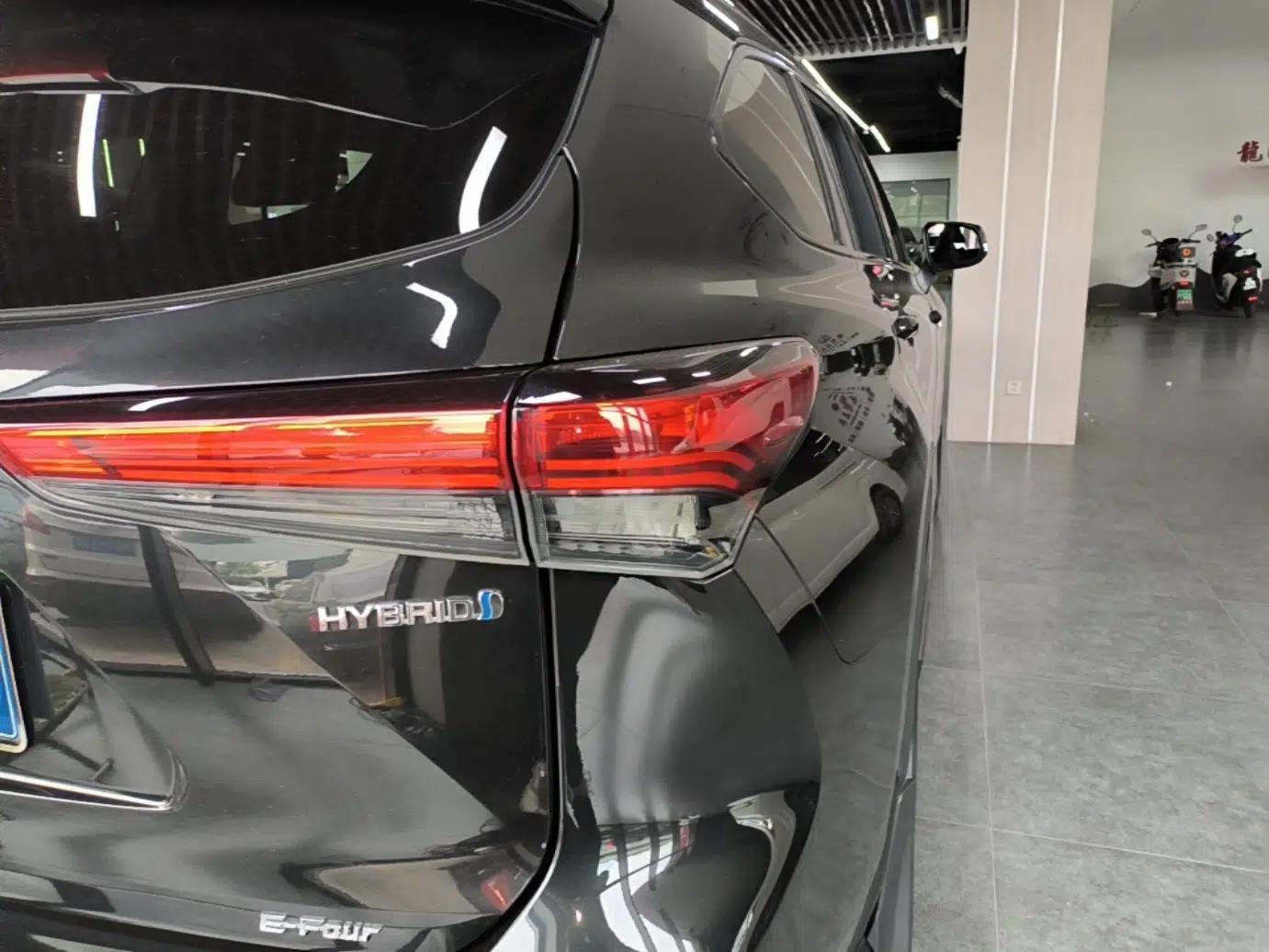 Toyota Crown Kluger 2021 2.5L HEV Four-Wheel Drive Premium Edition — миниатюра 7
