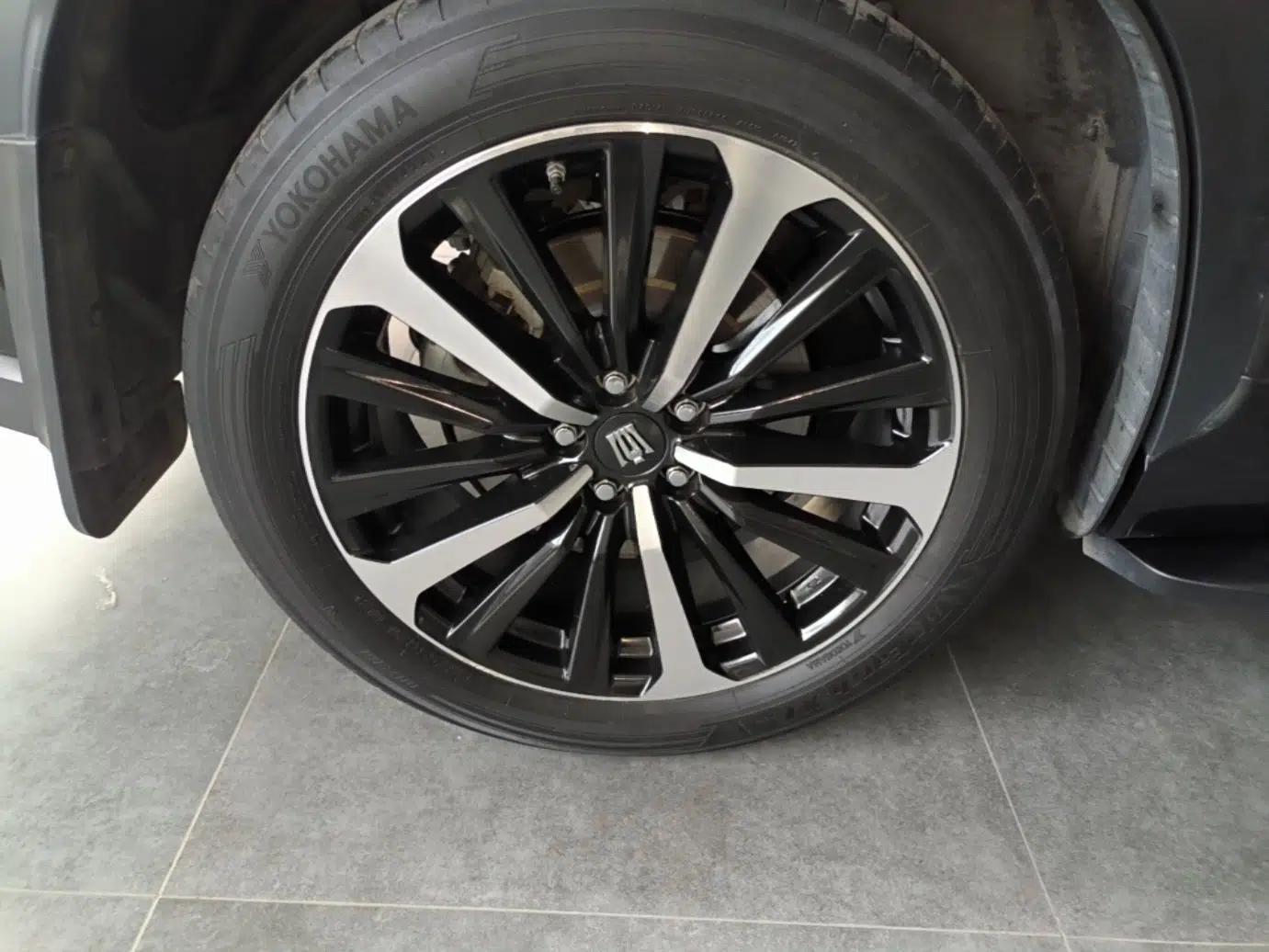 Toyota Crown Kluger 2021 2.5L HEV Four-Wheel Drive Premium Edition — миниатюра 10