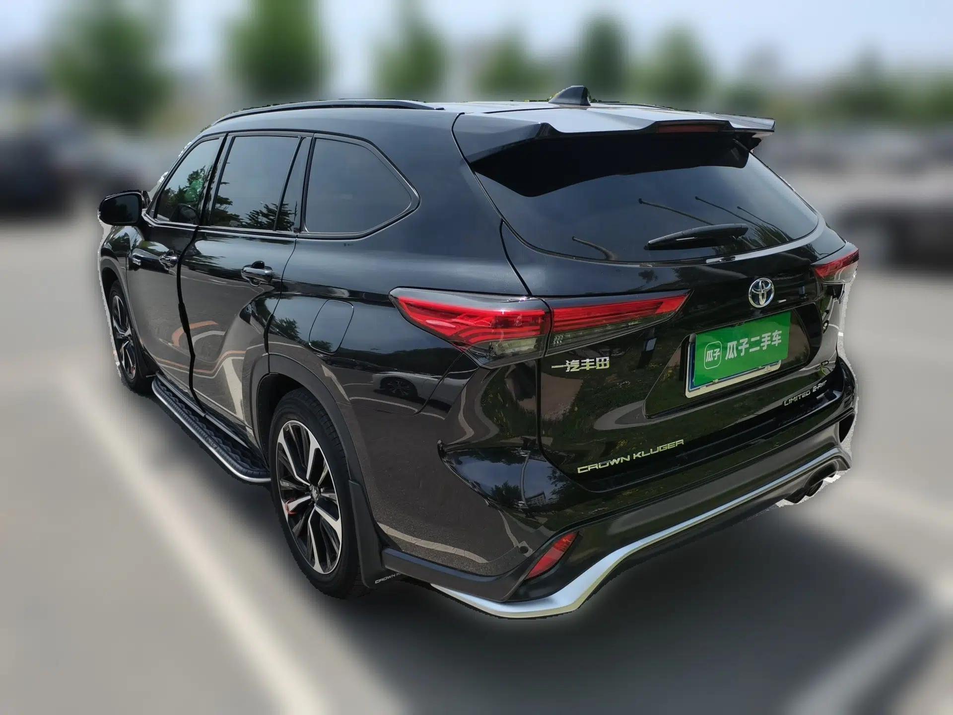 Toyota Crown Kluger 2022 2.5L HEV Four-Wheel Drive Flagship Edition — миниатюра 4
