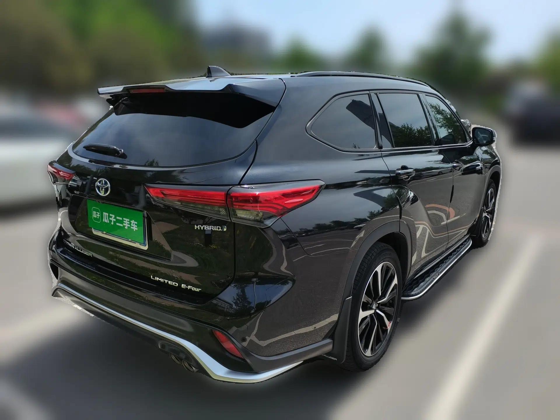 Toyota Crown Kluger 2022 2.5L HEV Four-Wheel Drive Flagship Edition — миниатюра 6