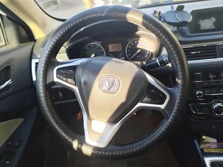 Yuexiang V7 2016 1.6L Manual Enjoyment Edition (National IV Emission Standard) — миниатюра 15