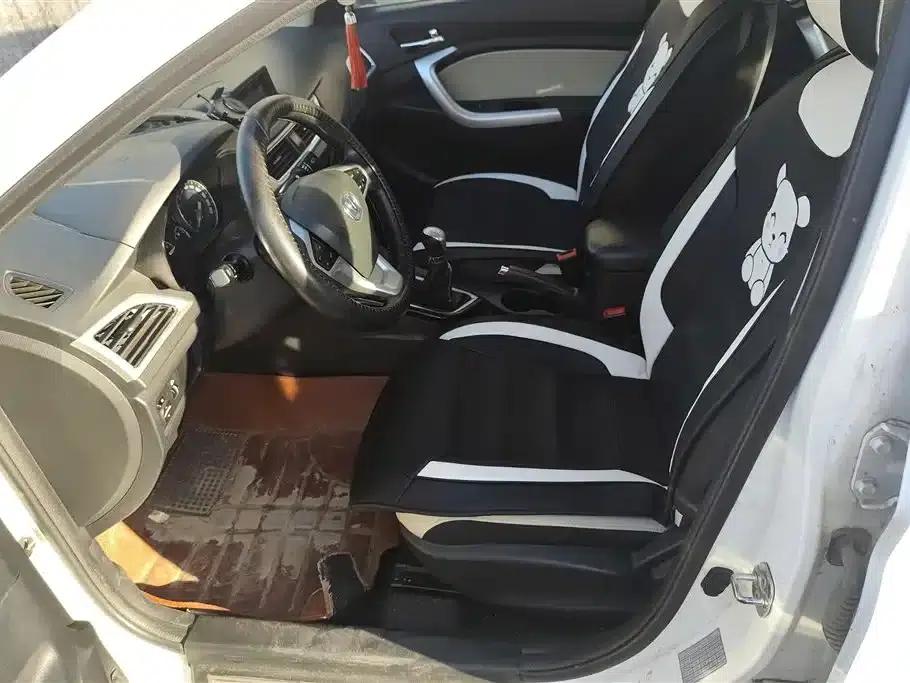 Yuexiang V7 2016 1.6L Manual Enjoyment Edition (National IV Emission Standard) — миниатюра 9