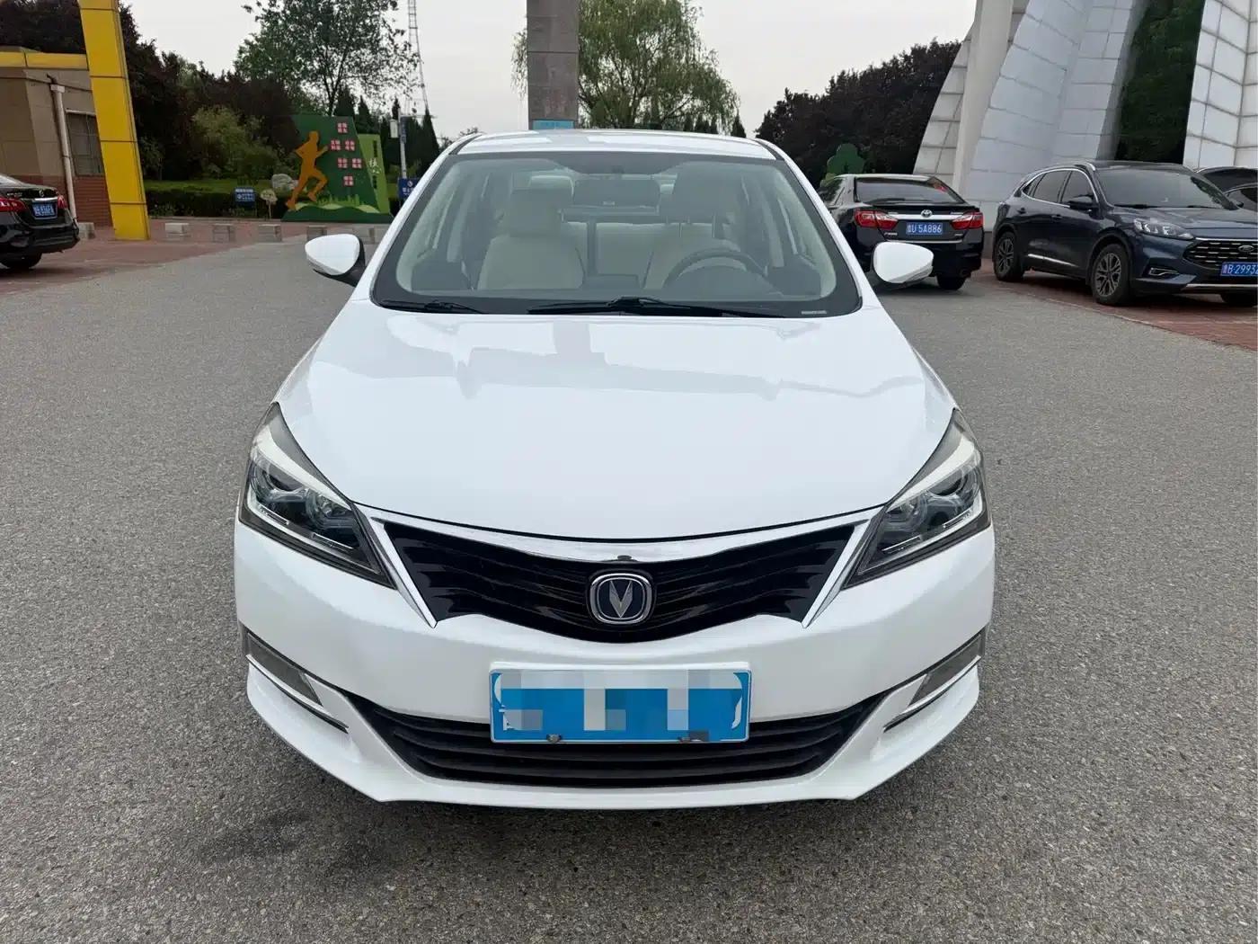 Yuexiang V7 2015 1.6L Manual Comfort Edition (National IV Emission Standard) — миниатюра 2