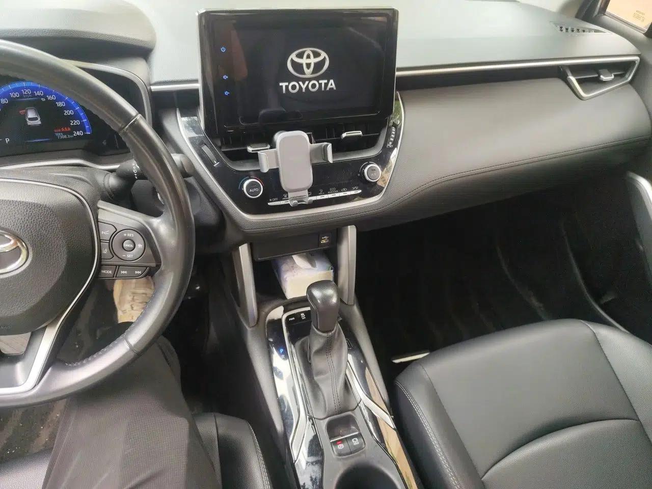 Toyota Corolla Cross 2022 2.0L Flagship Edition — миниатюра 14