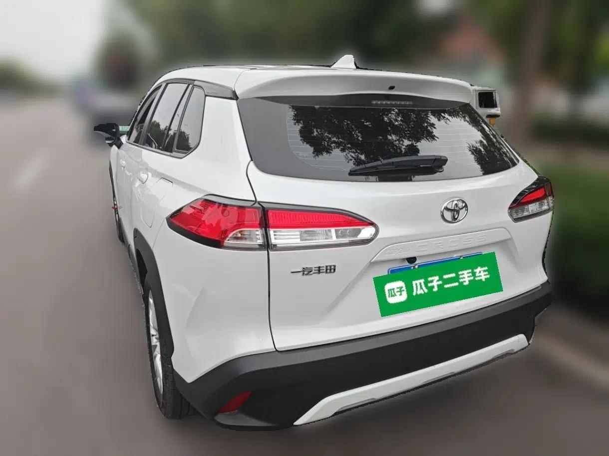 Toyota Corolla Cross 2023 2.0L Elite Edition — миниатюра 4