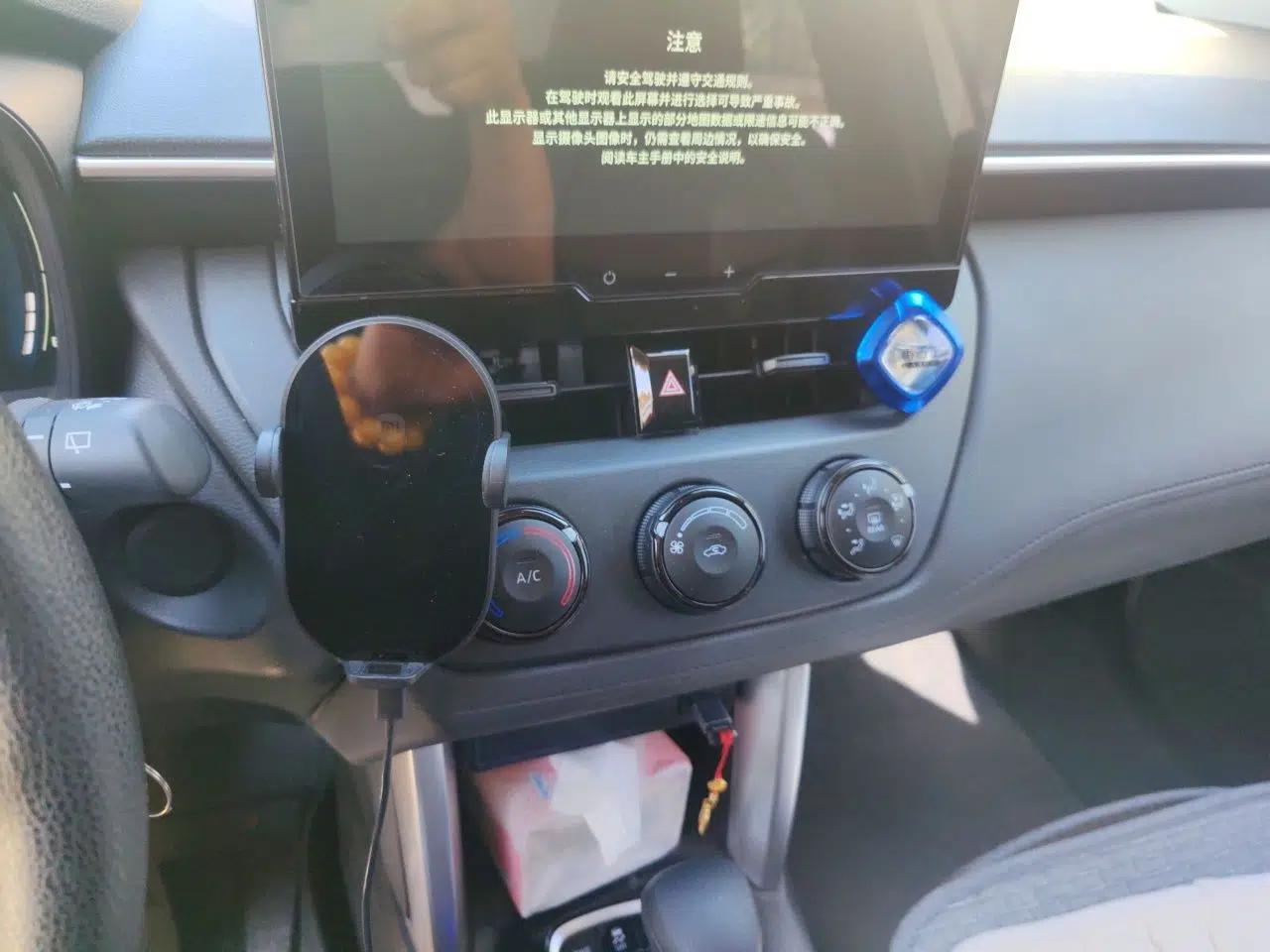 Toyota Corolla Cross 2024 2.0L Pioneer Edition — миниатюра 14