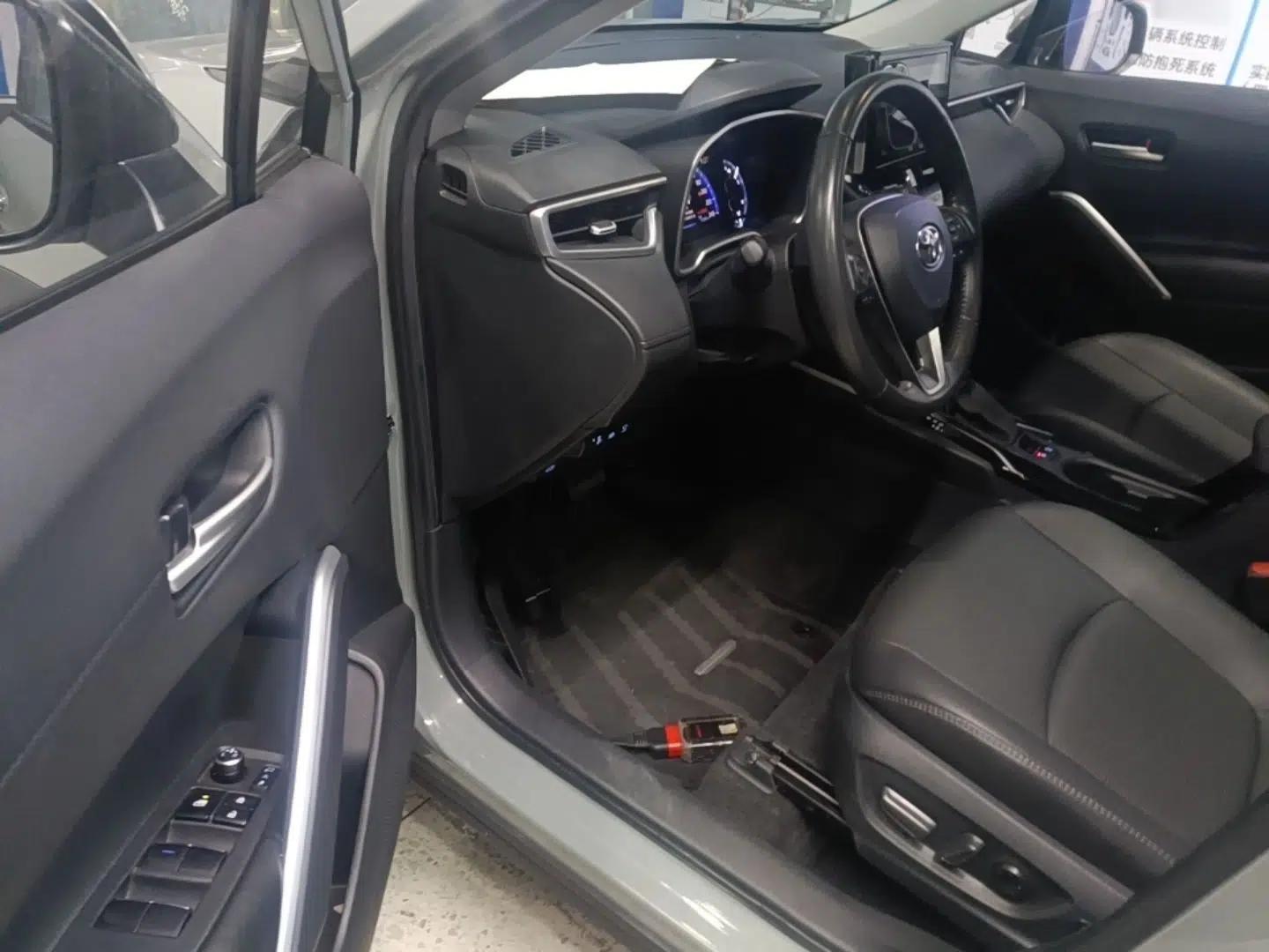 Toyota Corolla Cross 2022 2.0L Flagship Edition — миниатюра 19