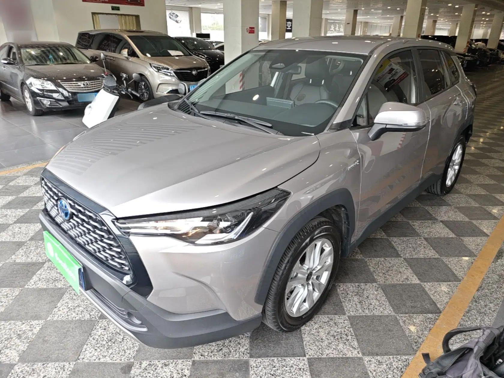 Toyota Corolla Cross 2023 Dual-Motor 2.0L Pioneer Edition — миниатюра 1