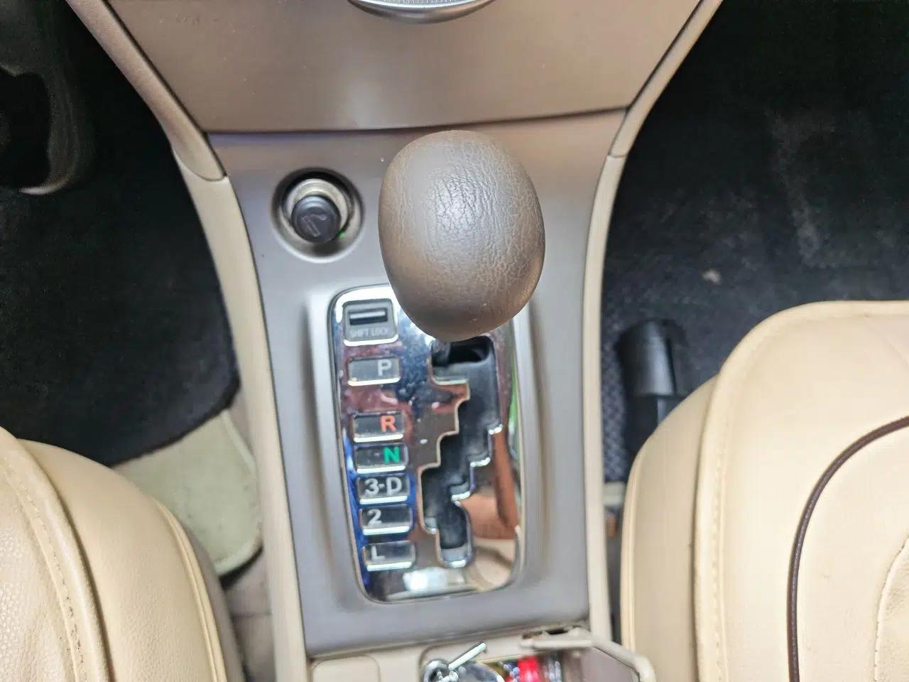 Toyota Corolla EX 2011 1.6L Automatic Classic Edition — миниатюра 15