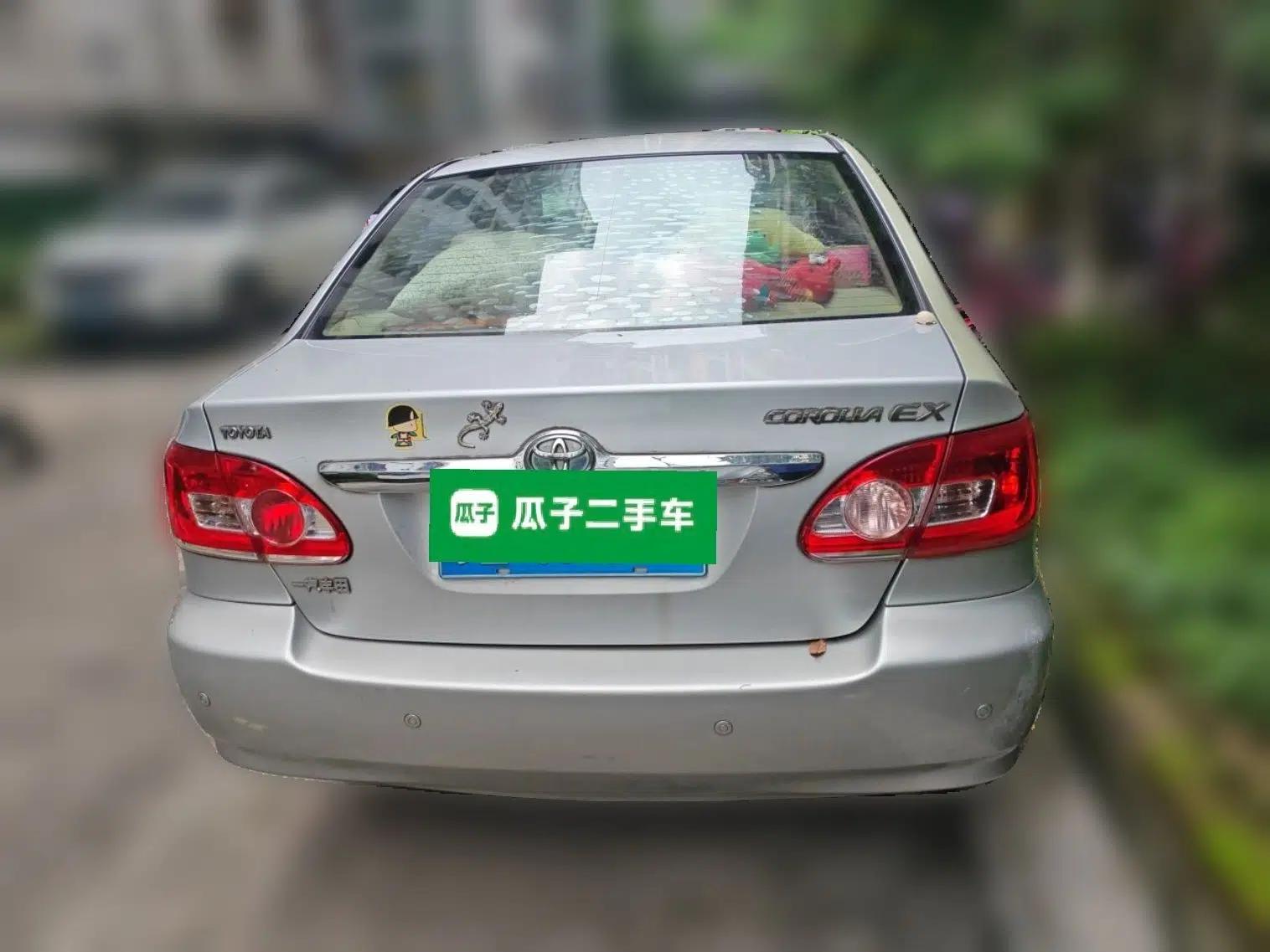 Toyota Corolla EX 2011 1.6L Automatic Classic Edition — миниатюра 5