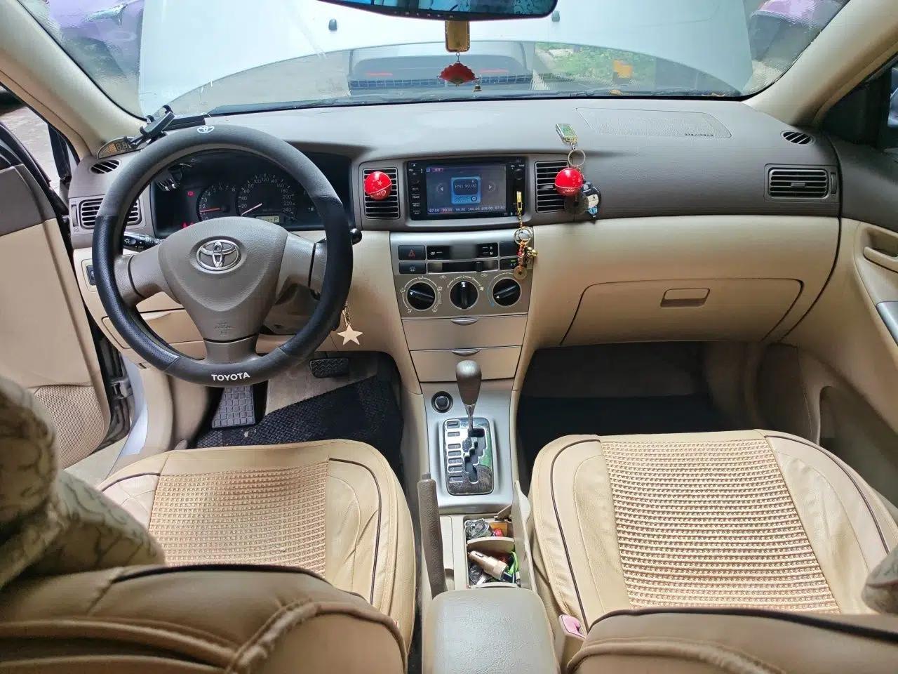 Toyota Corolla EX 2011 1.6L Automatic Classic Edition — миниатюра 10