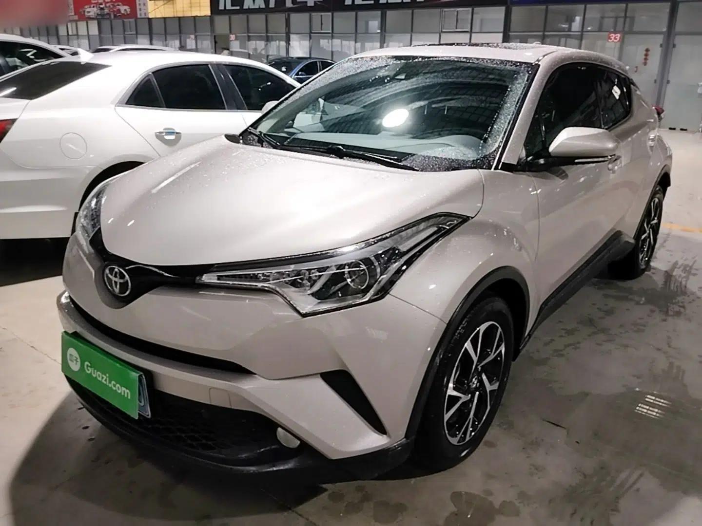 Toyota C-HR 2020 2.0L Leading Edition — миниатюра 1
