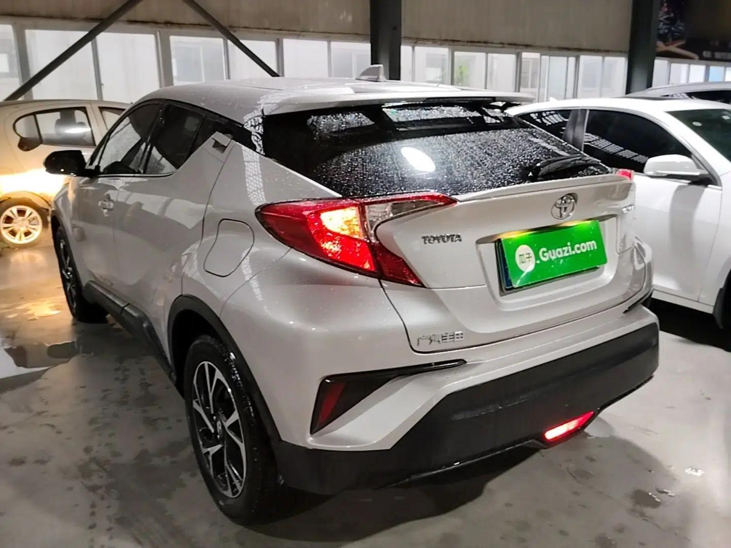 Toyota C-HR 2020 2.0L Leading Edition — миниатюра 4