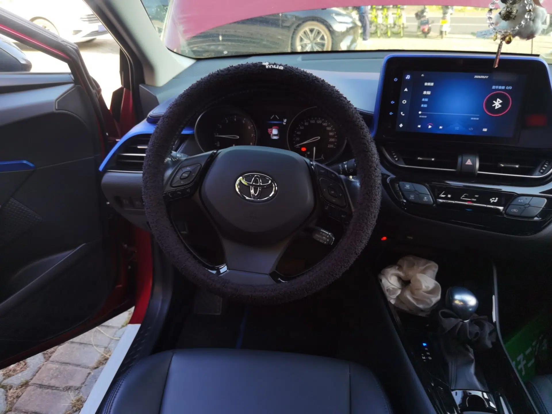 Toyota C-HR 2021 2.0L Luxury Edition — миниатюра 11