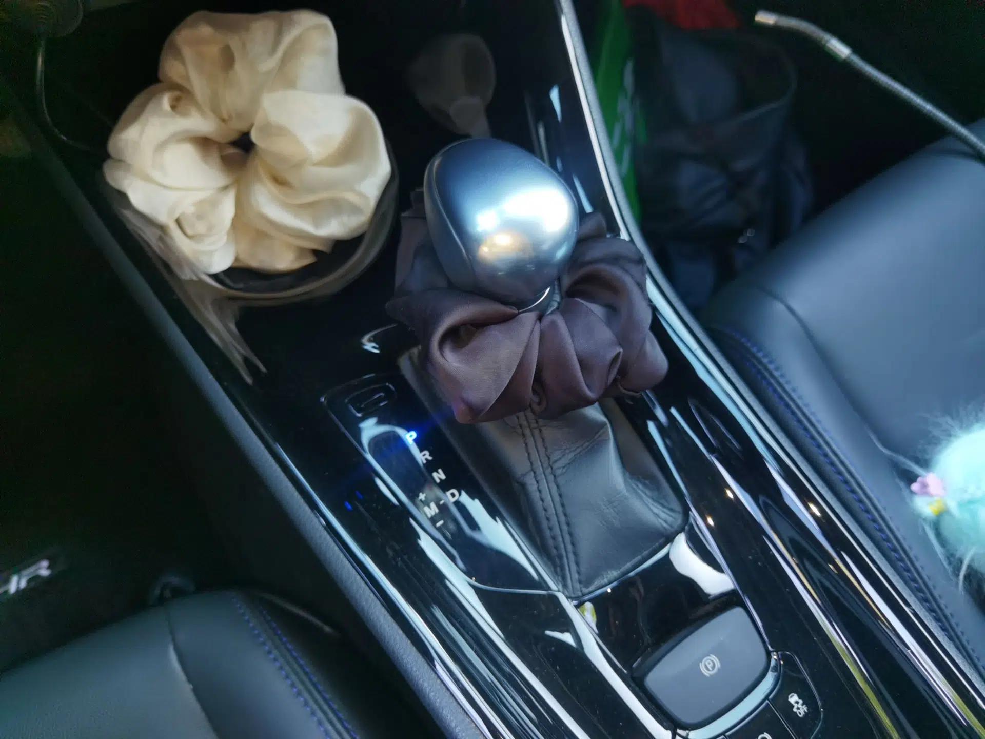 Toyota C-HR 2021 2.0L Luxury Edition — миниатюра 15