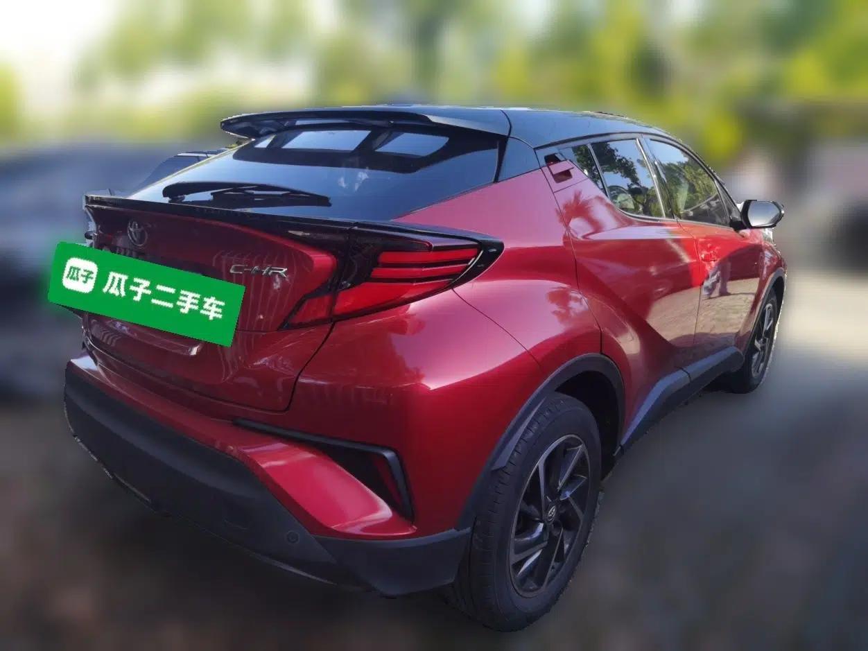 Toyota C-HR 2021 2.0L Luxury Edition — миниатюра 6