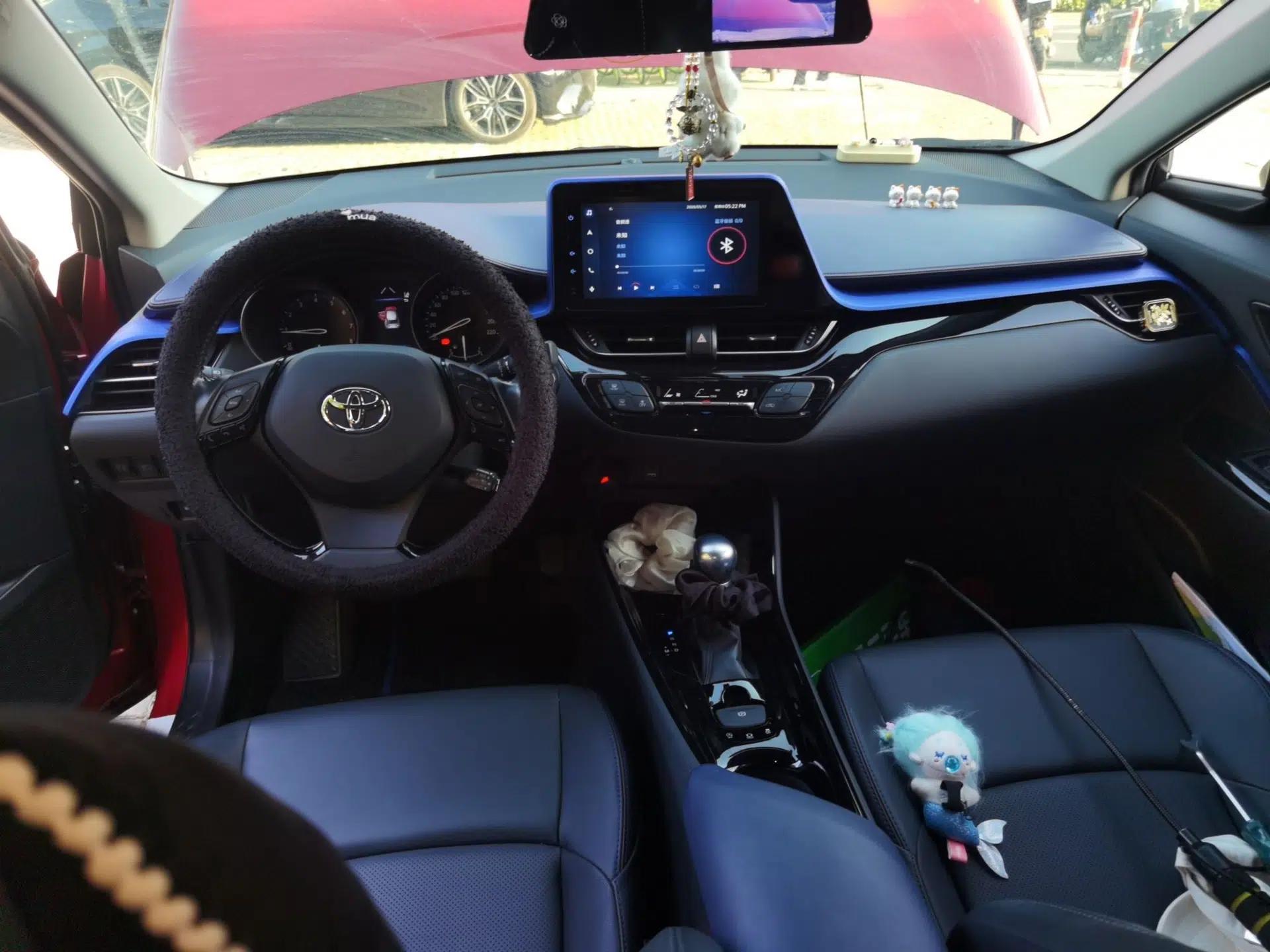 Toyota C-HR 2021 2.0L Luxury Edition — миниатюра 10