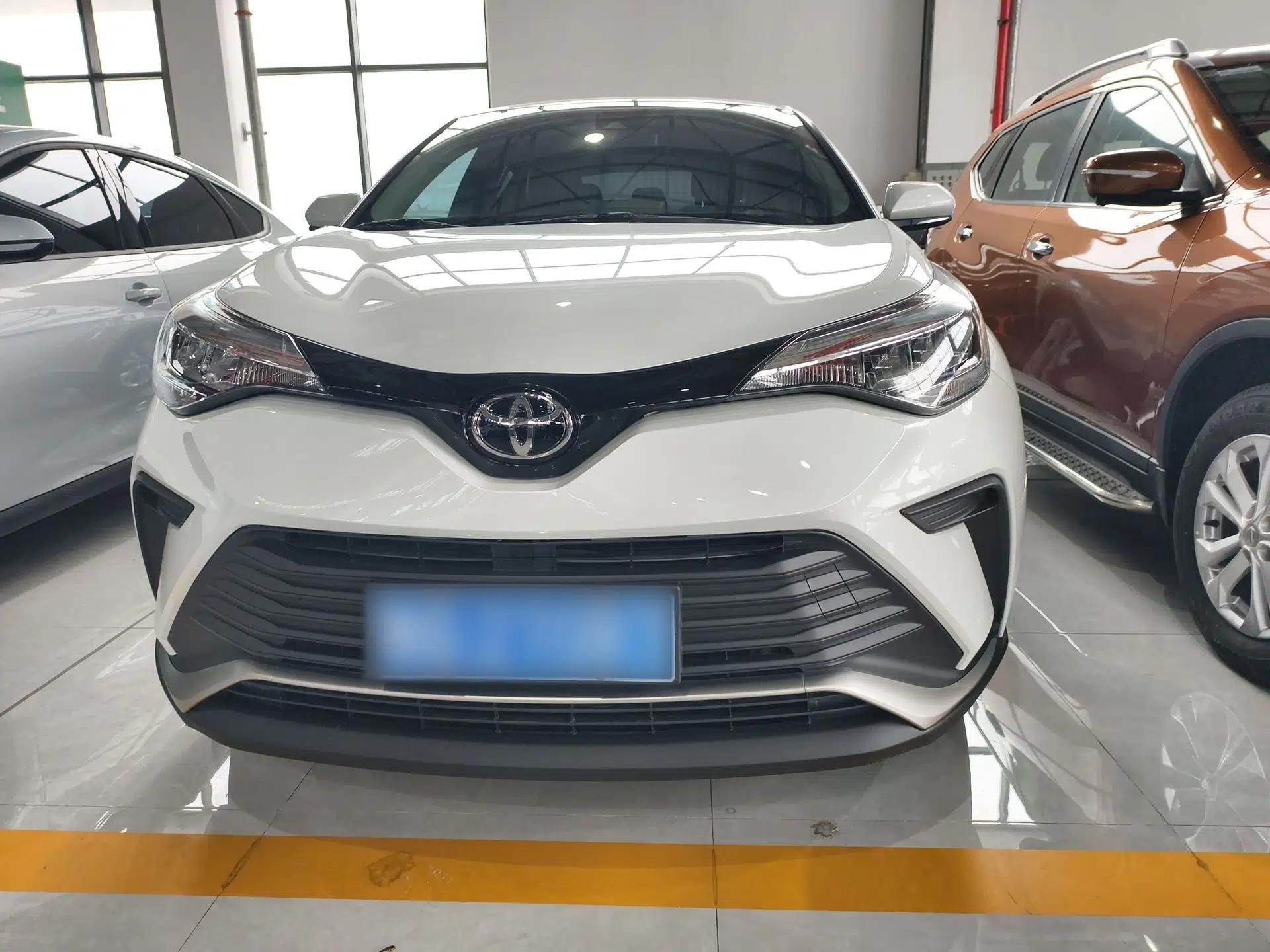 Toyota IZOA 2022 2.0L Yixing Version — миниатюра 2