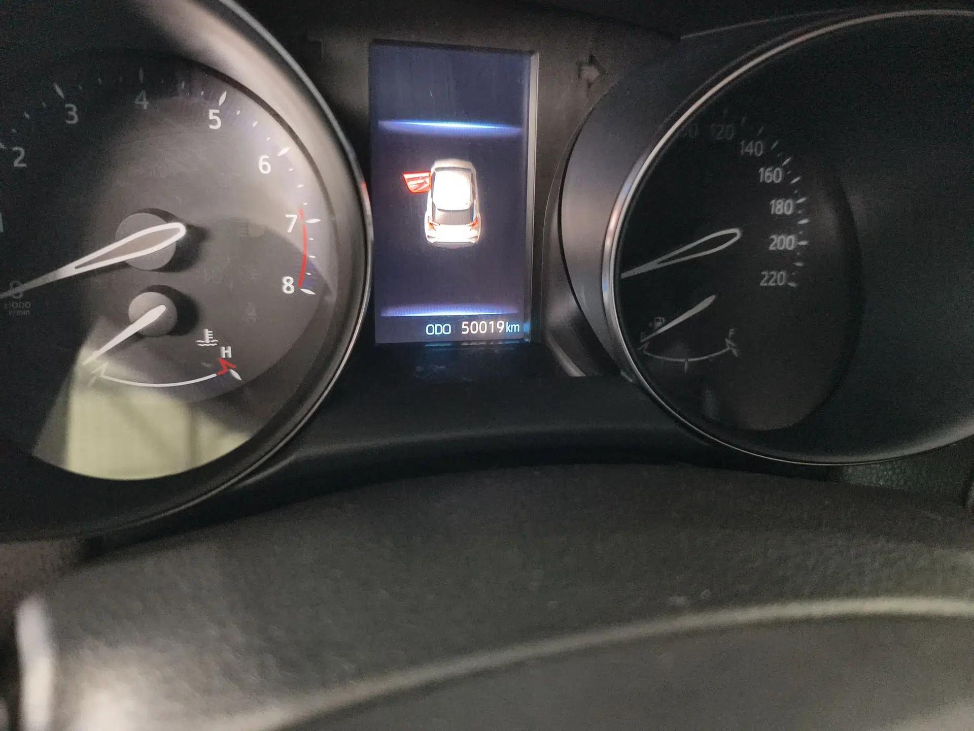 Toyota IZOA 2022 2.0L Yixing Version — миниатюра 8
