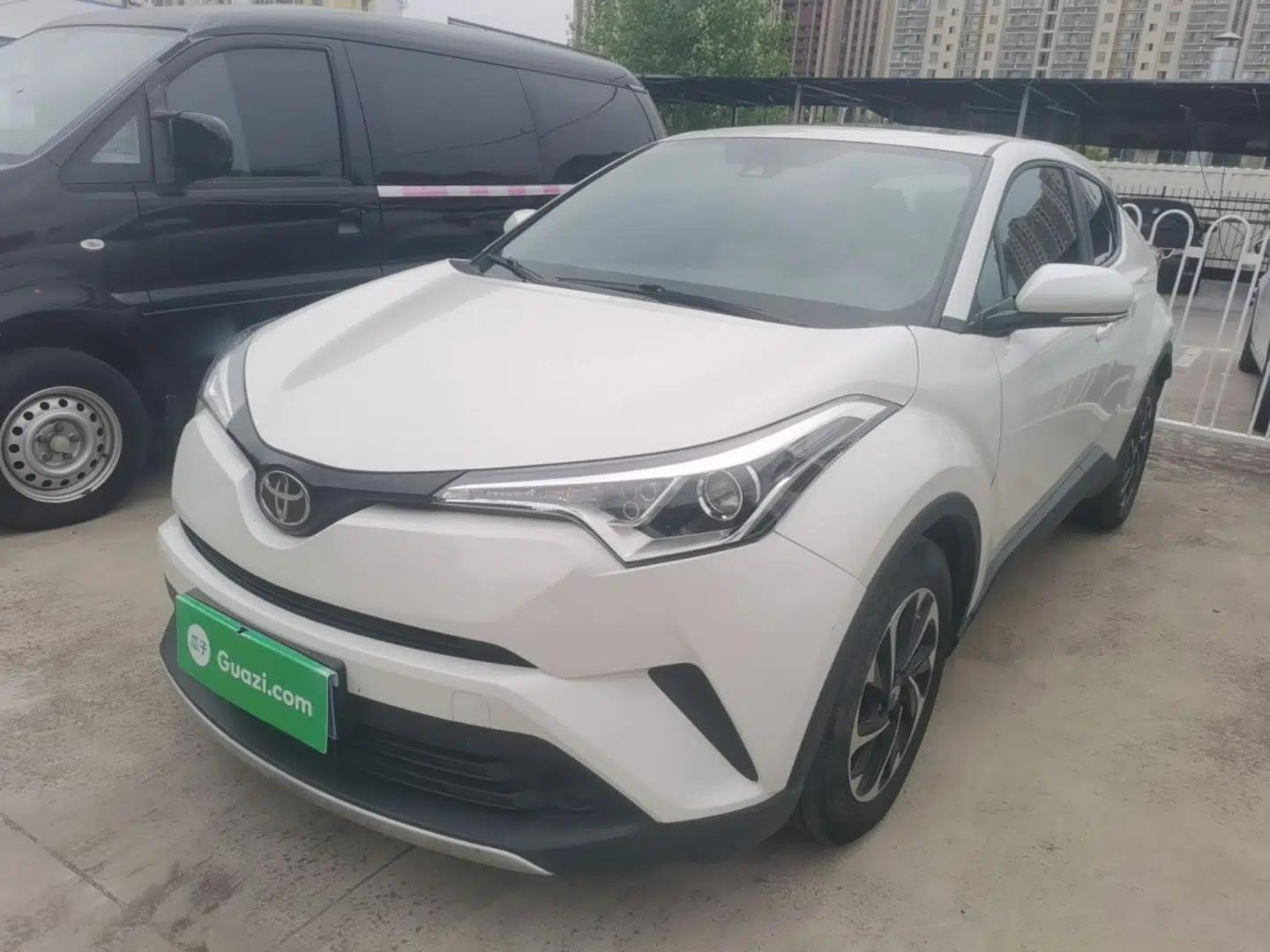 Toyota IZOA 2020 2.0L Enjoy Edition — миниатюра 1