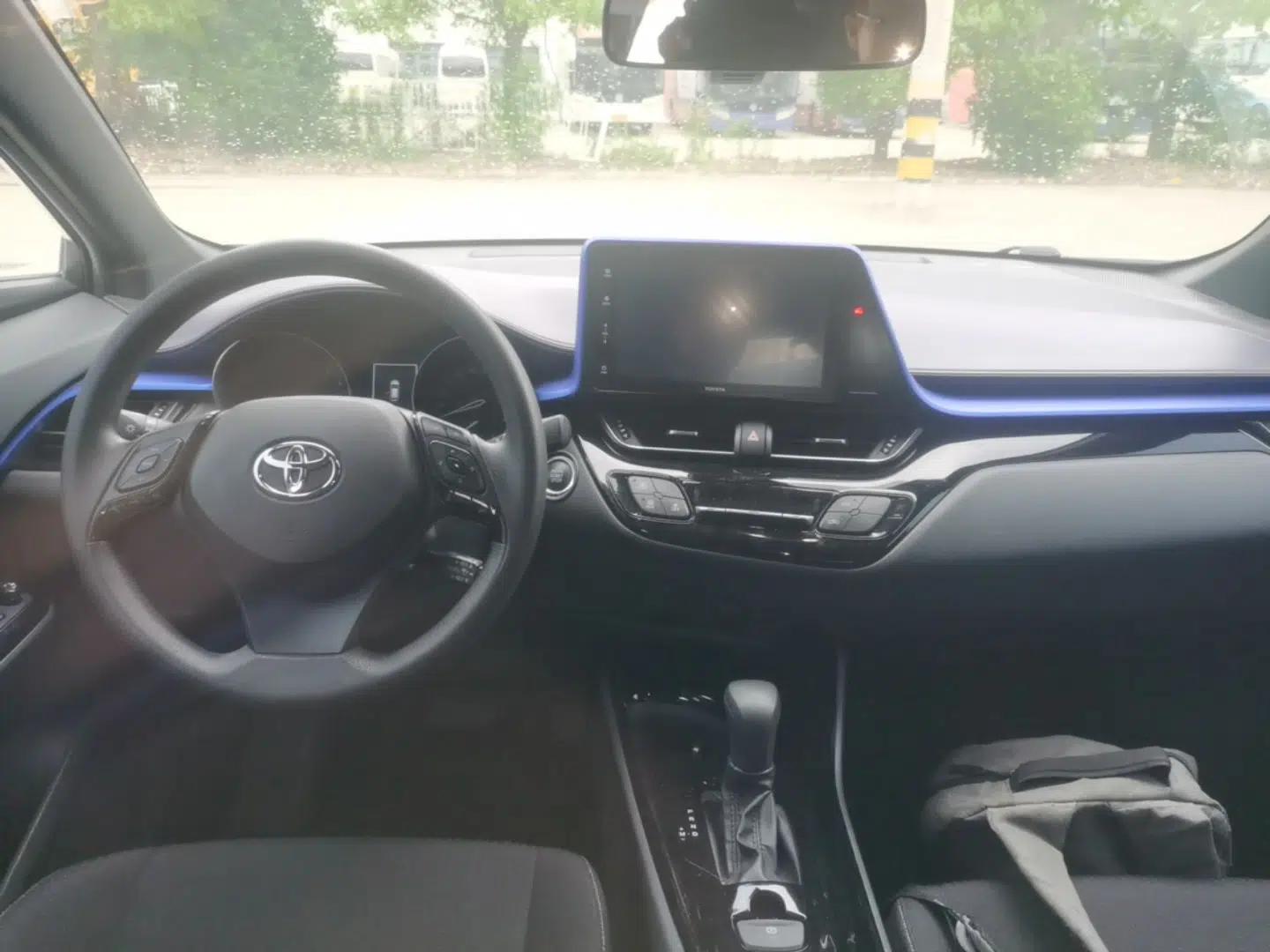 Toyota IZOA 2020 2.0L Enjoy Edition — миниатюра 12