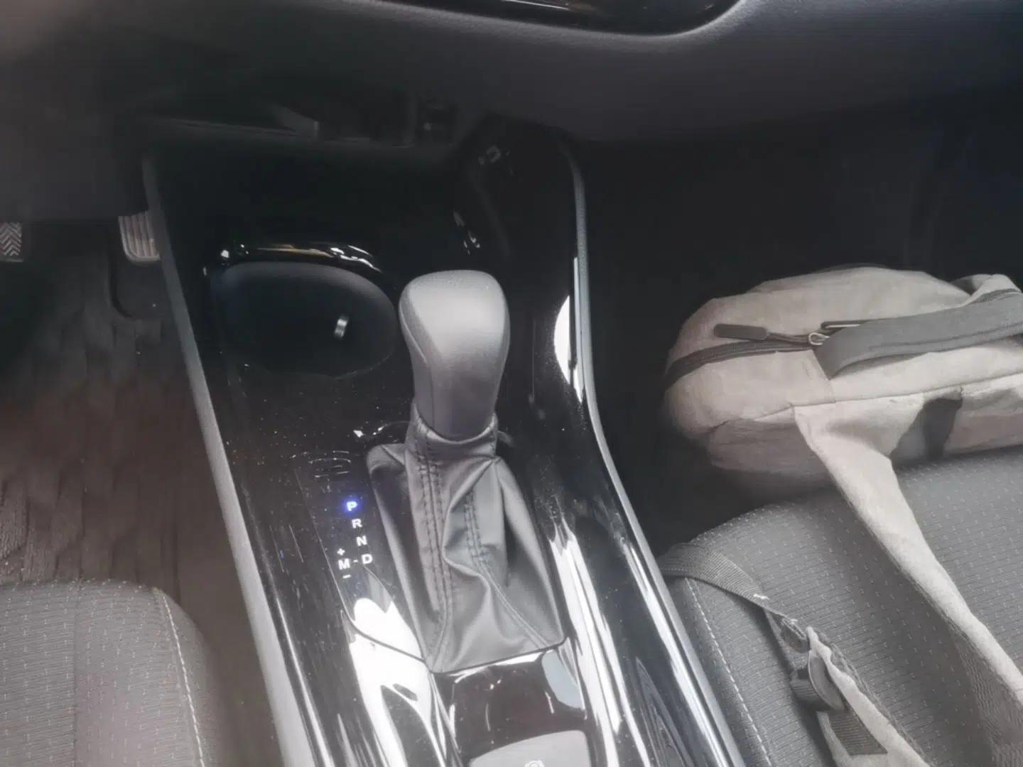 Toyota IZOA 2020 2.0L Enjoy Edition — миниатюра 16