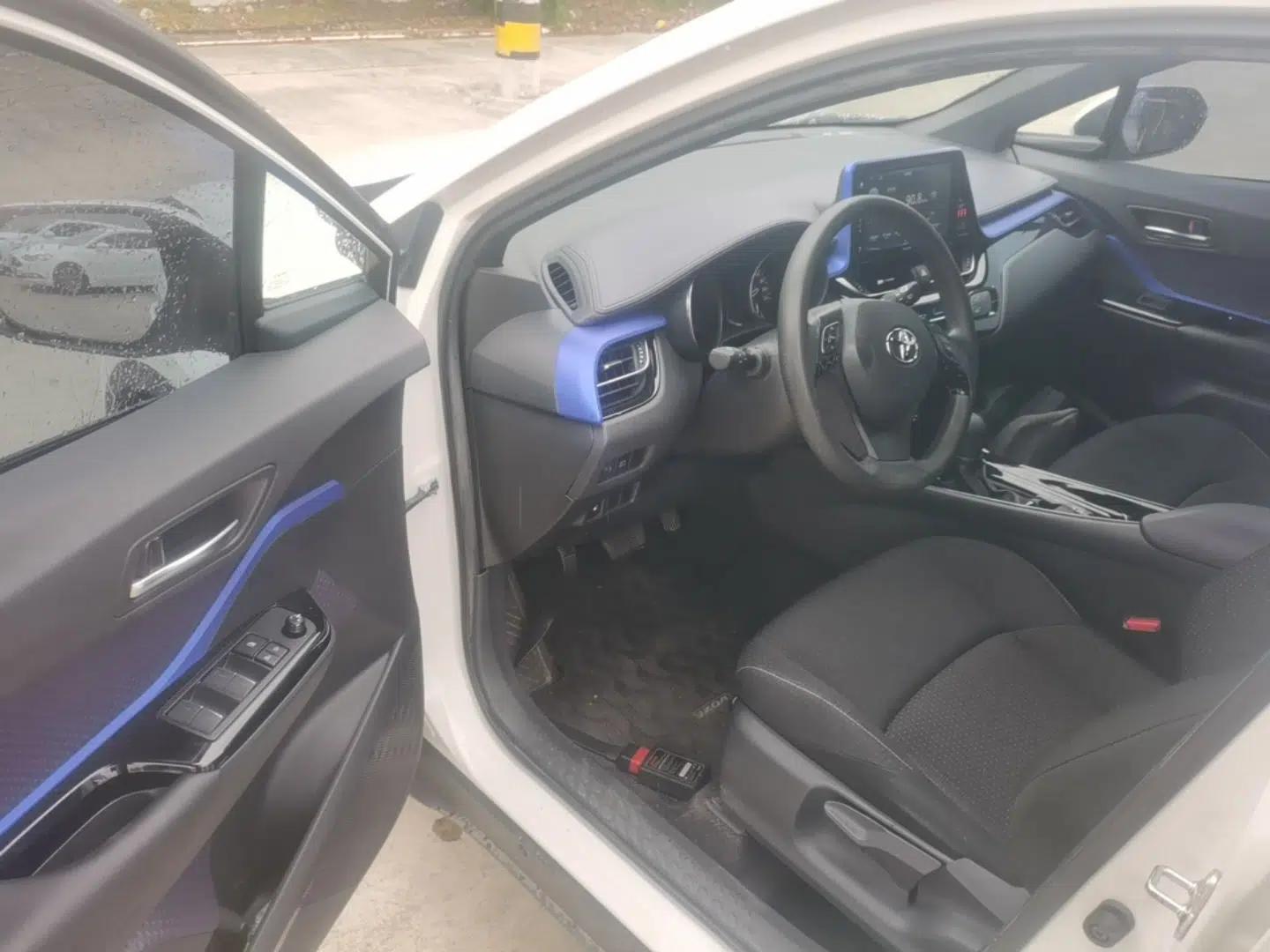 Toyota IZOA 2020 2.0L Enjoy Edition — миниатюра 18