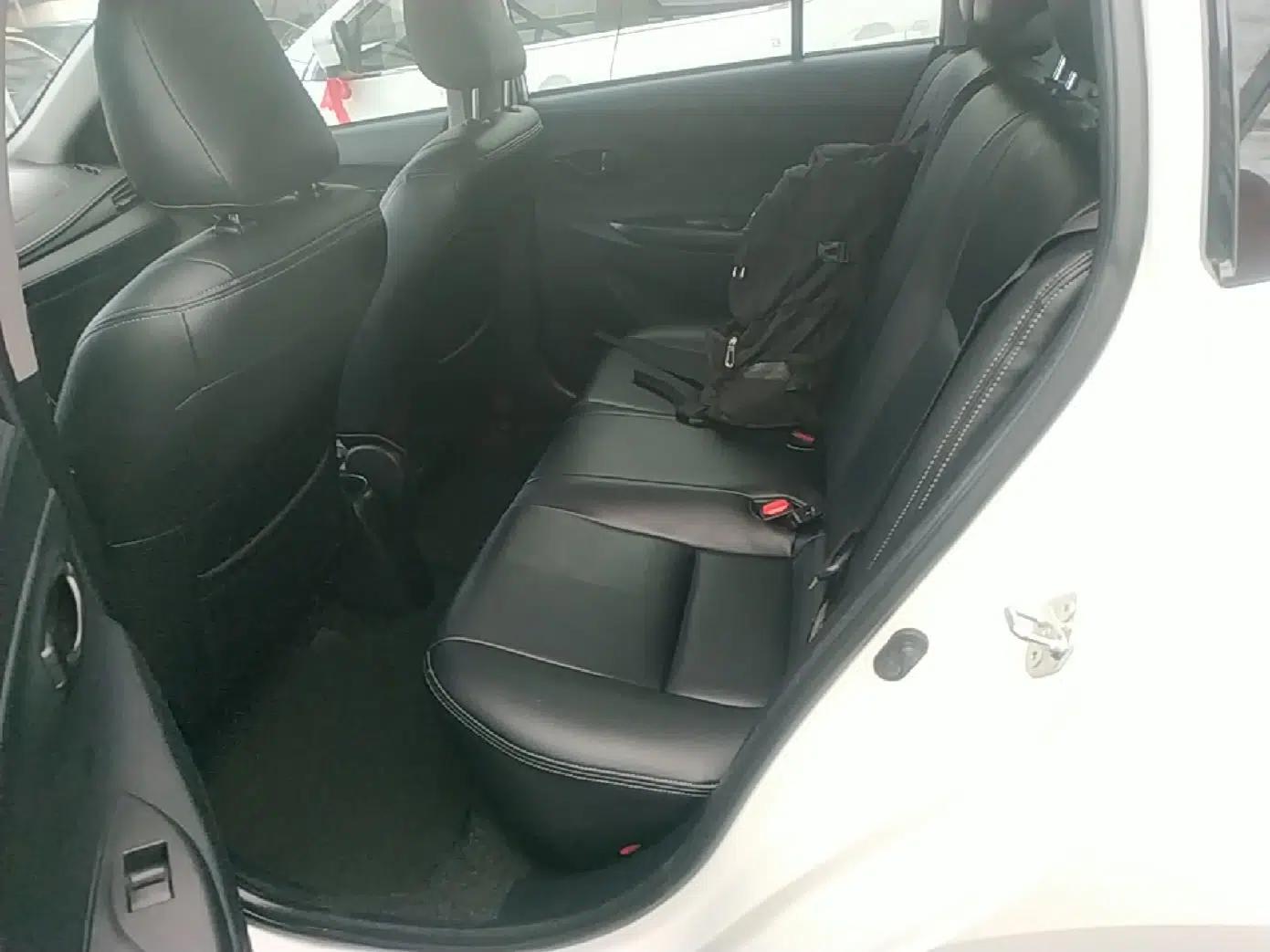 Toyota Vios FS 2017 1.5L CVT Fengchi Edition — миниатюра 20